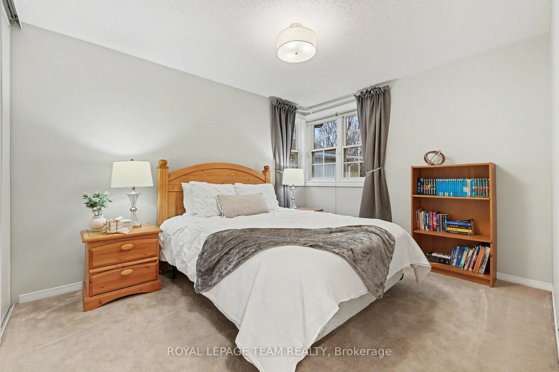 Photo 25 of 36 Fernbrook Place, Ottawa, Kanata - Emerald Meadows/Trailwest — HOMEH