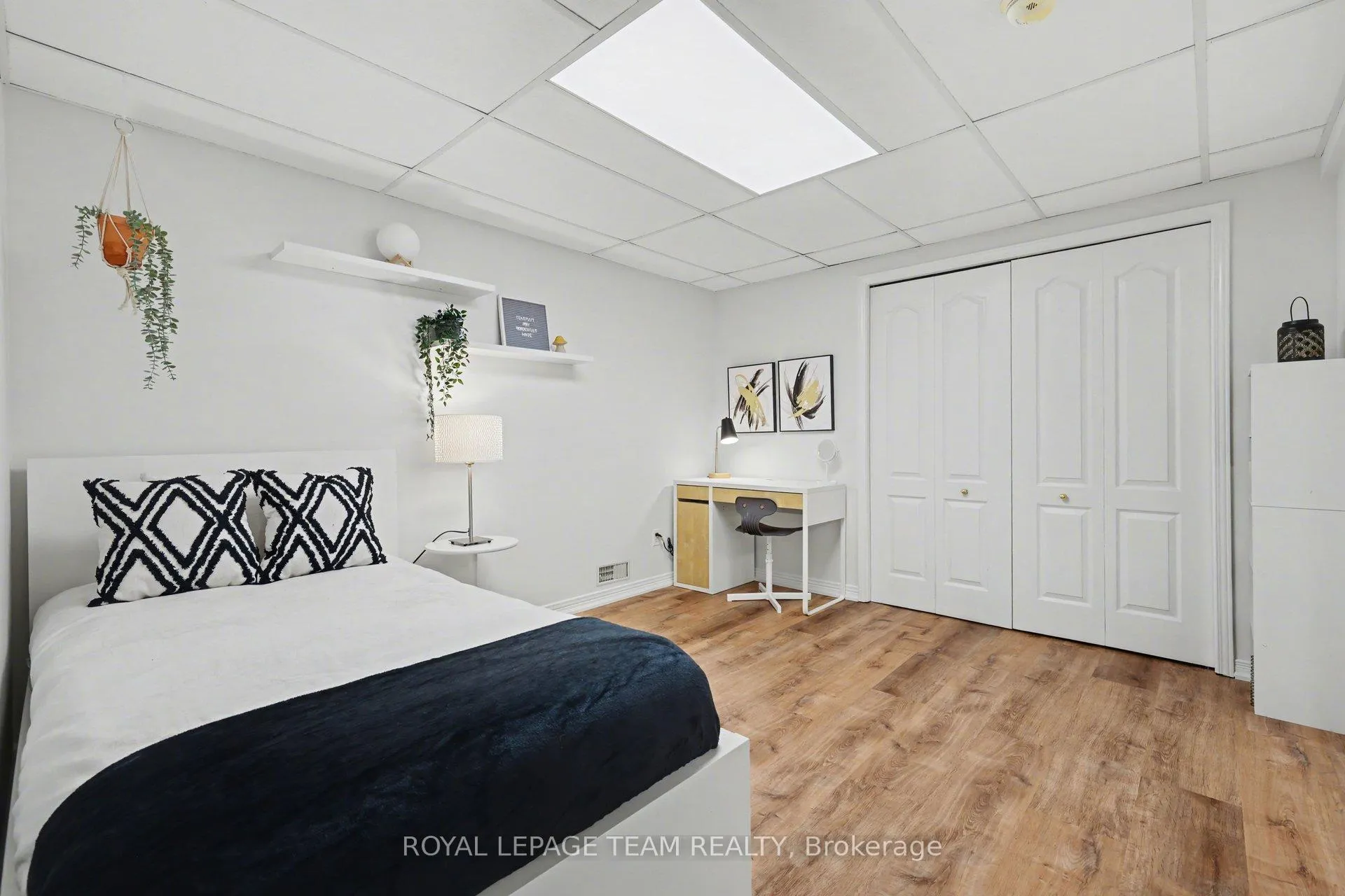 Photo 31 of 36 Fernbrook Place, Ottawa, Kanata - Emerald Meadows/Trailwest — HOMEH