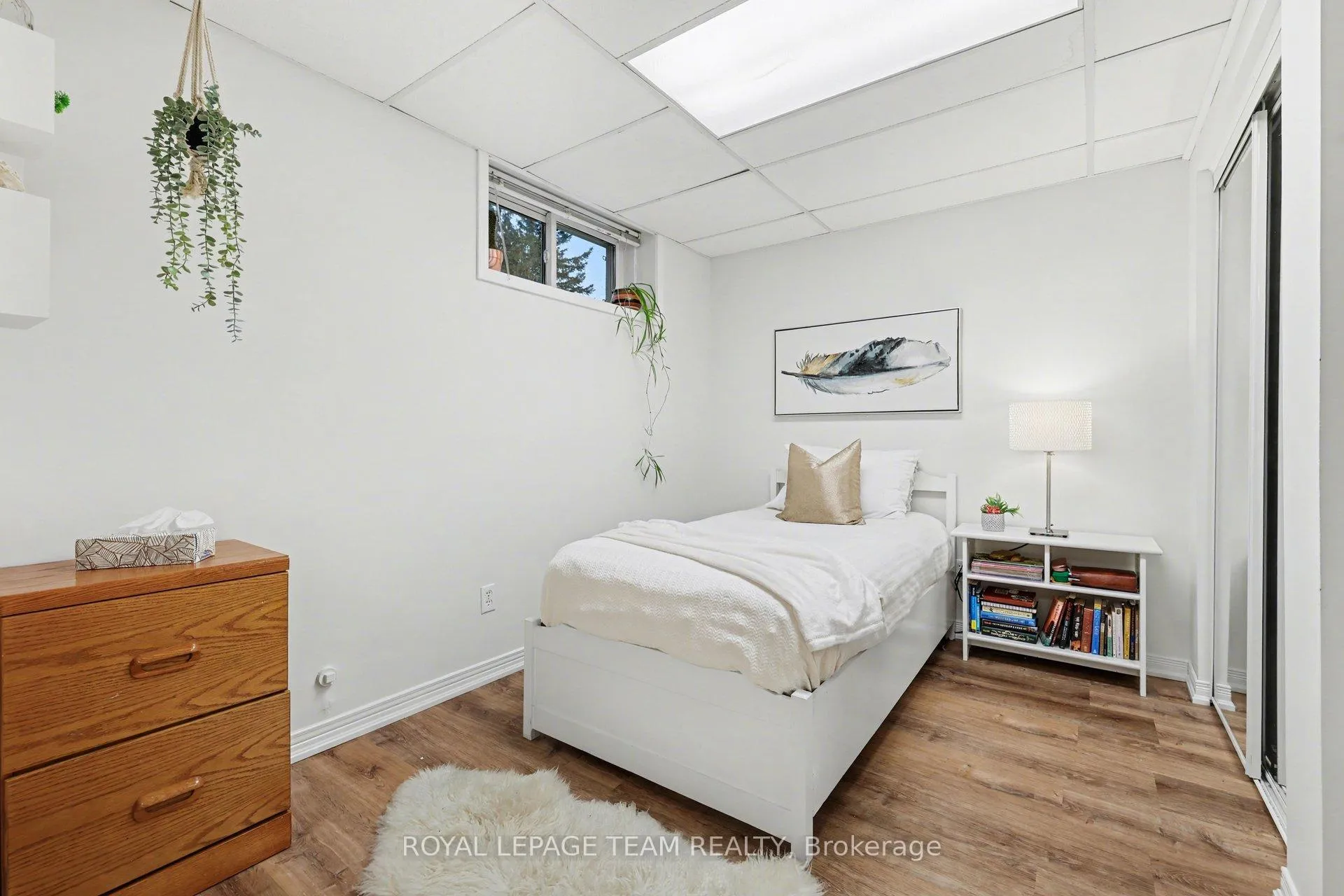 Photo 32 of 36 Fernbrook Place, Ottawa, Kanata - Emerald Meadows/Trailwest — HOMEH