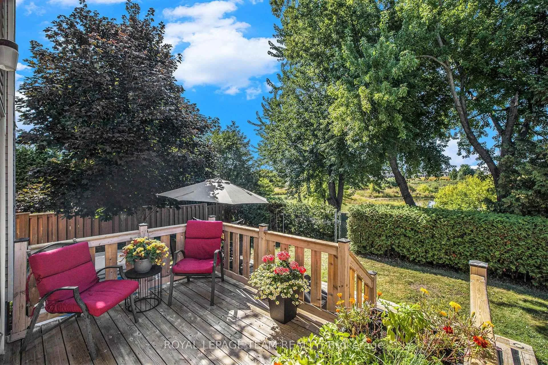 Photo 35 of 36 Fernbrook Place, Ottawa, Kanata - Emerald Meadows/Trailwest — HOMEH
