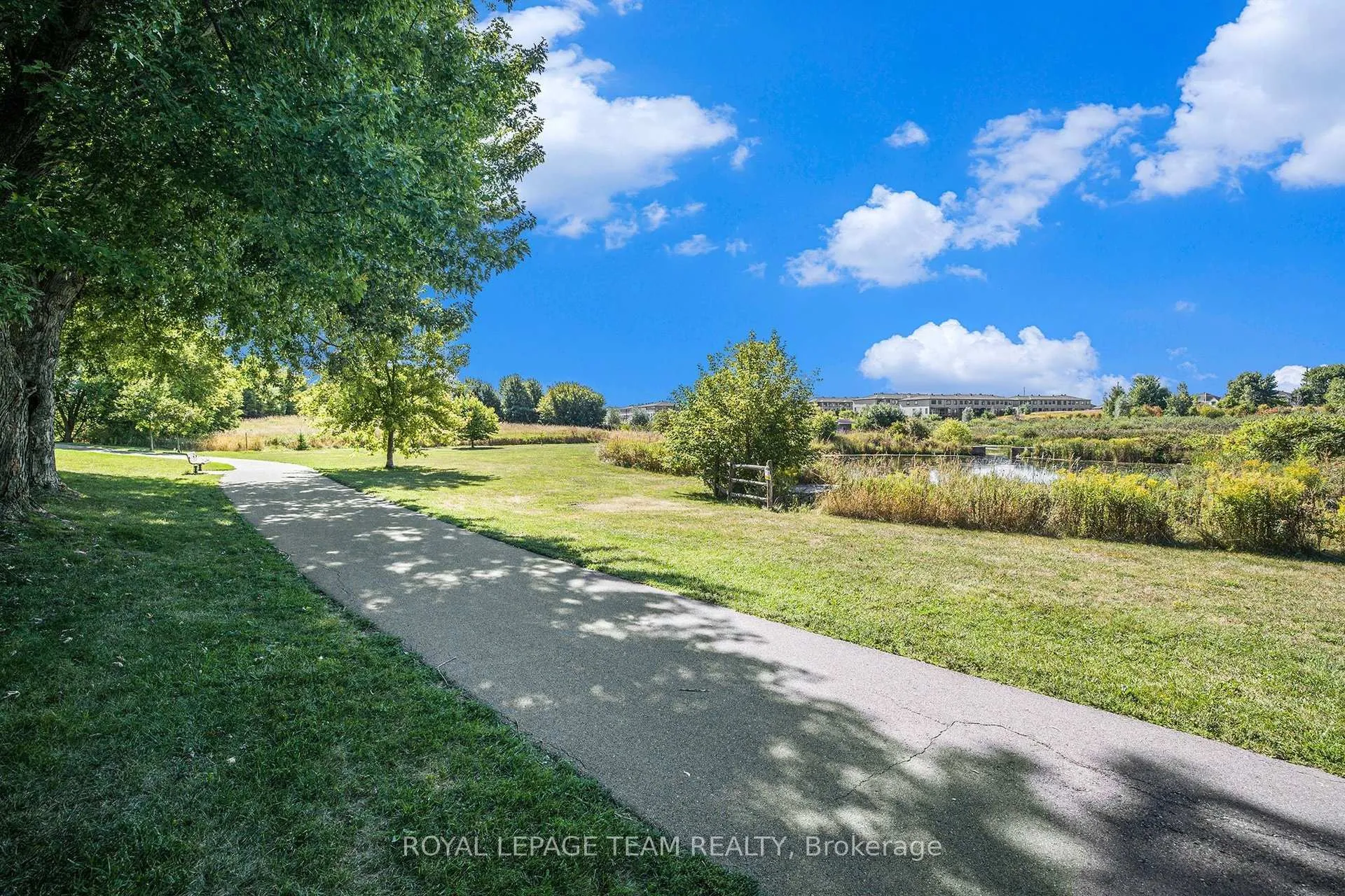 Photo 40 of 36 Fernbrook Place, Ottawa, Kanata - Emerald Meadows/Trailwest — HOMEH