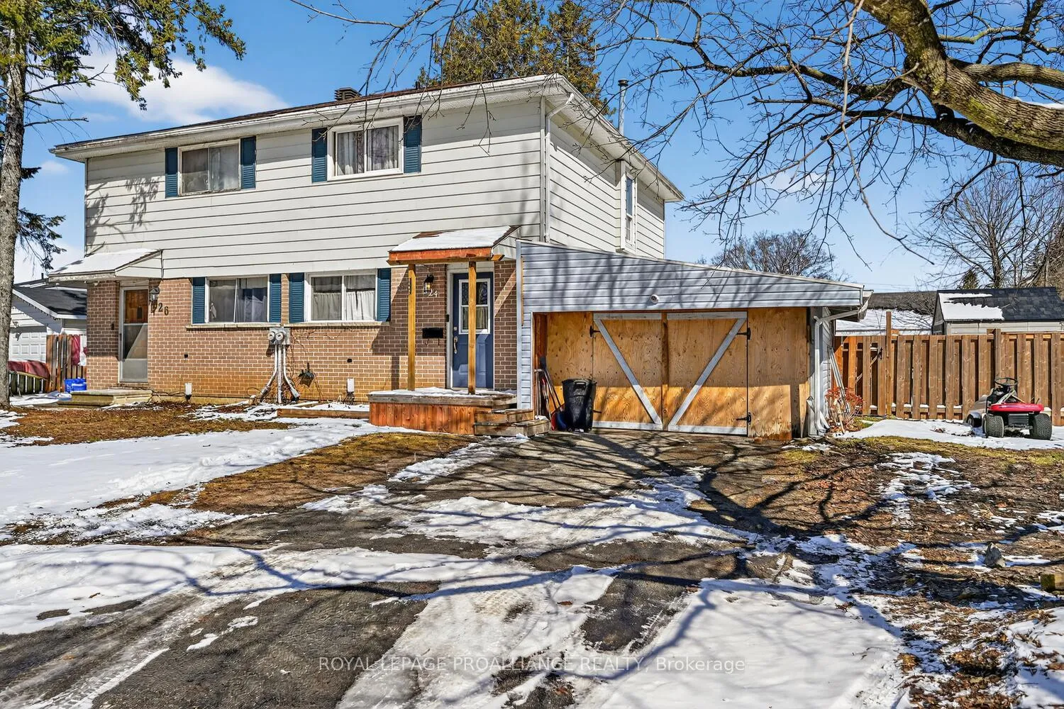 Photo 1 of 924 Mackenzie Road, Prescott — HOMEH