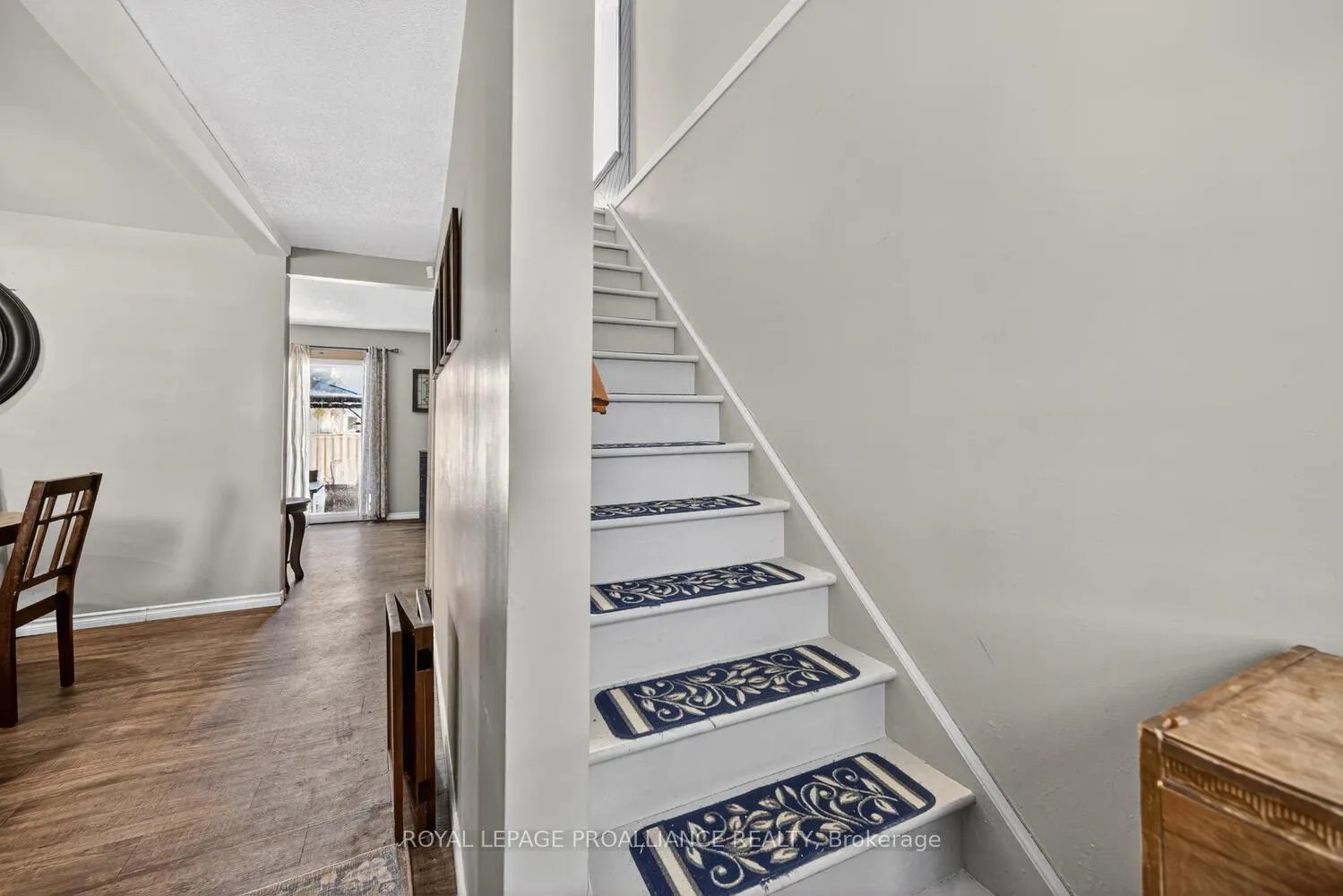Photo 3 of 924 Mackenzie Road, Prescott — HOMEH