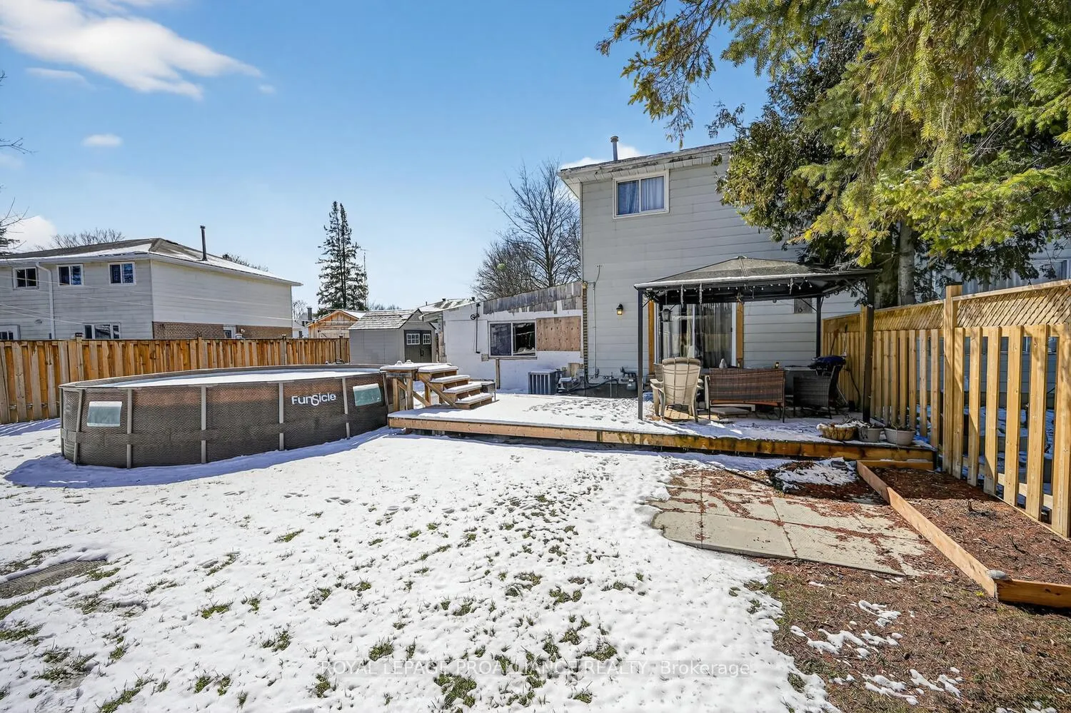 Photo 17 of 924 Mackenzie Road, Prescott — HOMEH