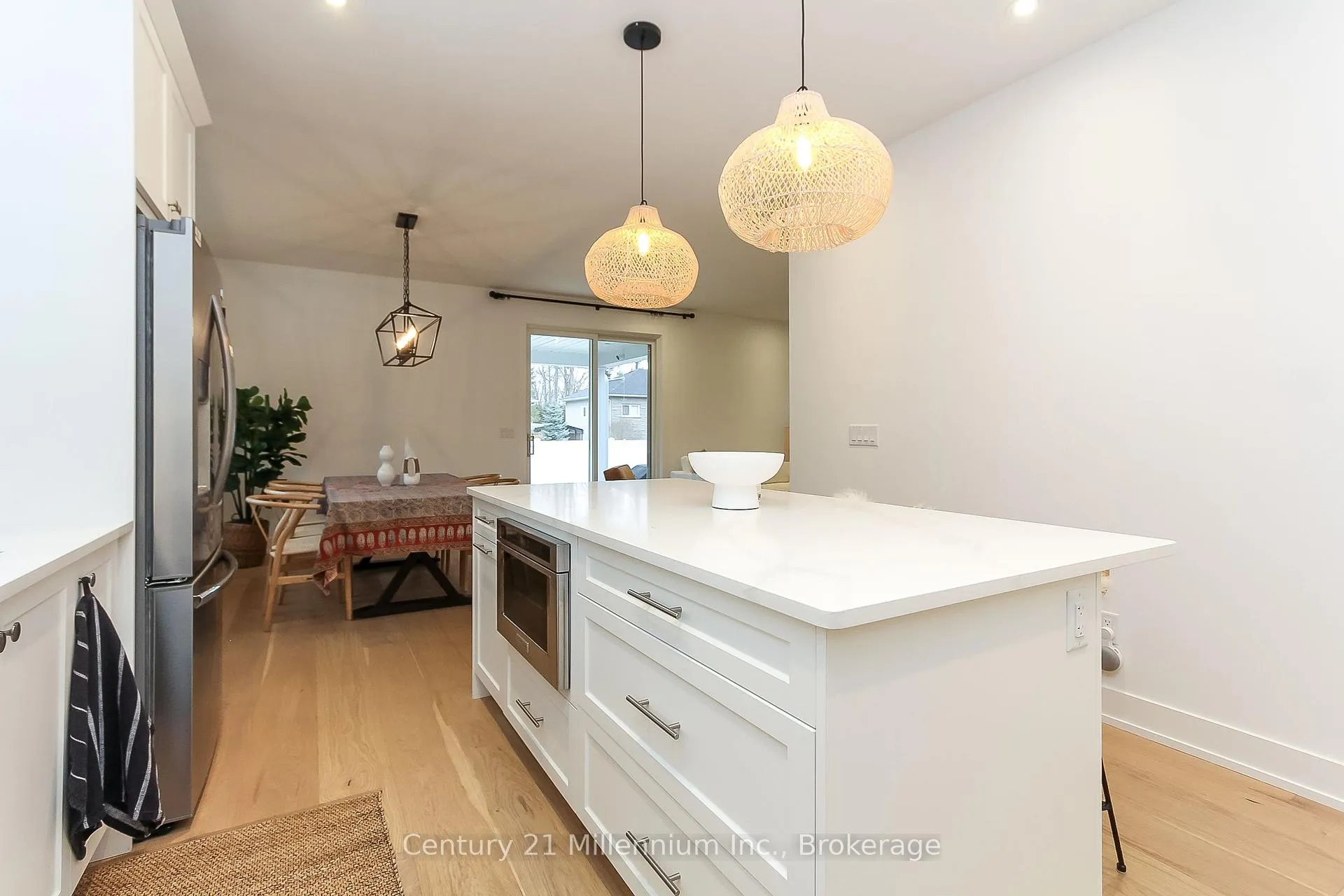 Photo 16 of 35 Linda Lane, Wasaga Beach — HOMEH