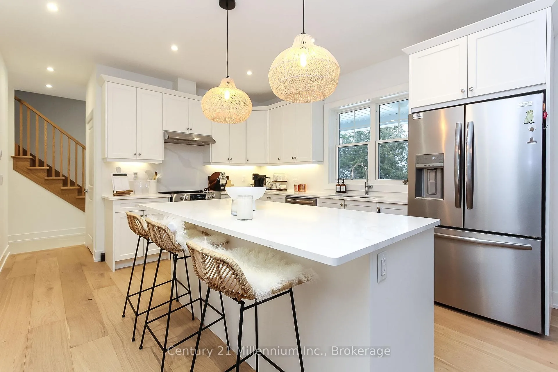 Photo 18 of 35 Linda Lane, Wasaga Beach — HOMEH