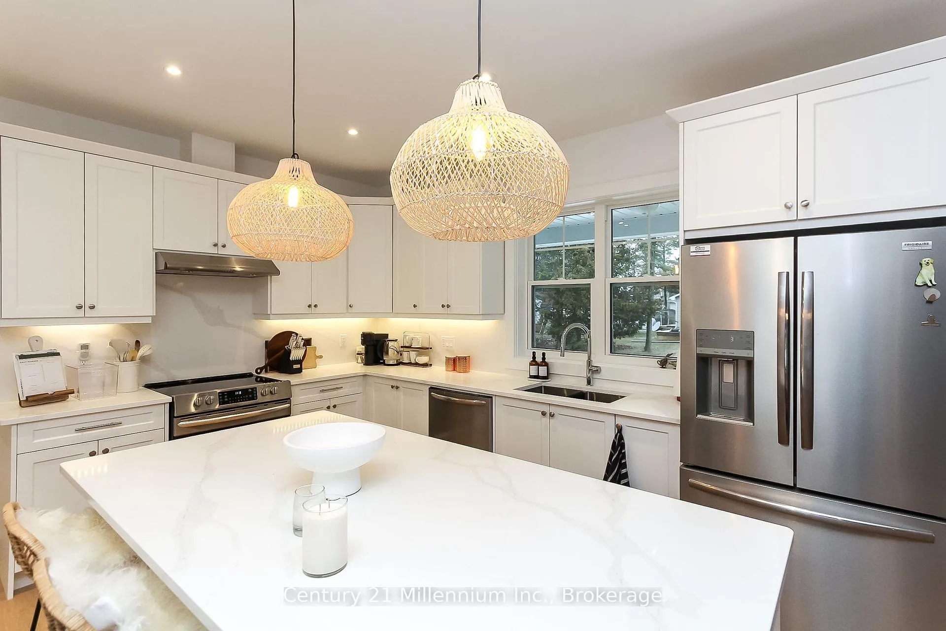 Photo 20 of 35 Linda Lane, Wasaga Beach — HOMEH