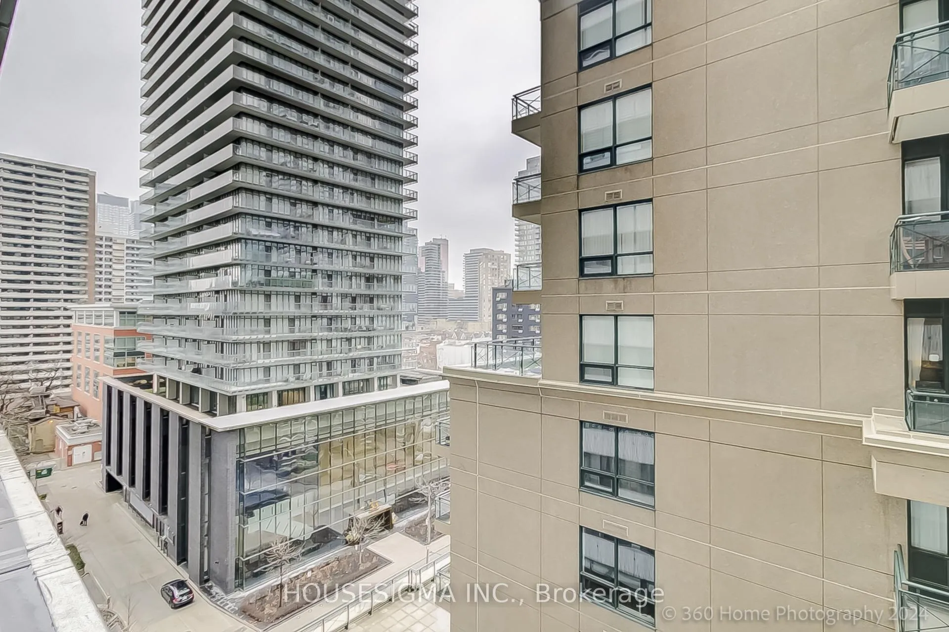 Photo 13 of Unit 805, 42 Charles Street E, Toronto, Church-Yonge Corridor — HOMEH