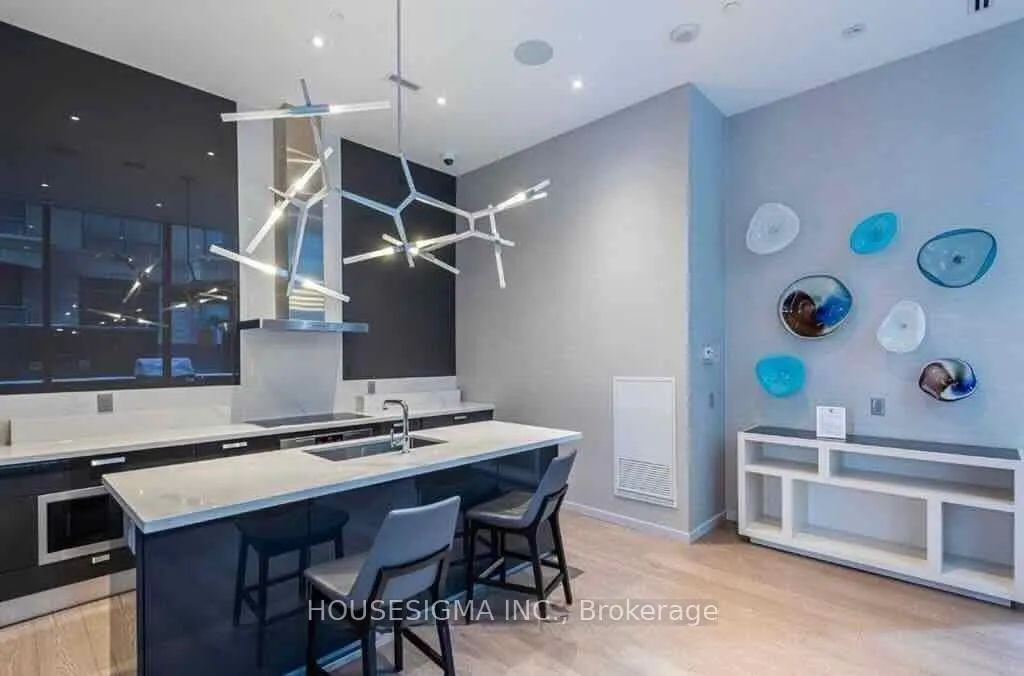 Photo 23 of Unit 805, 42 Charles Street E, Toronto, Church-Yonge Corridor — HOMEH