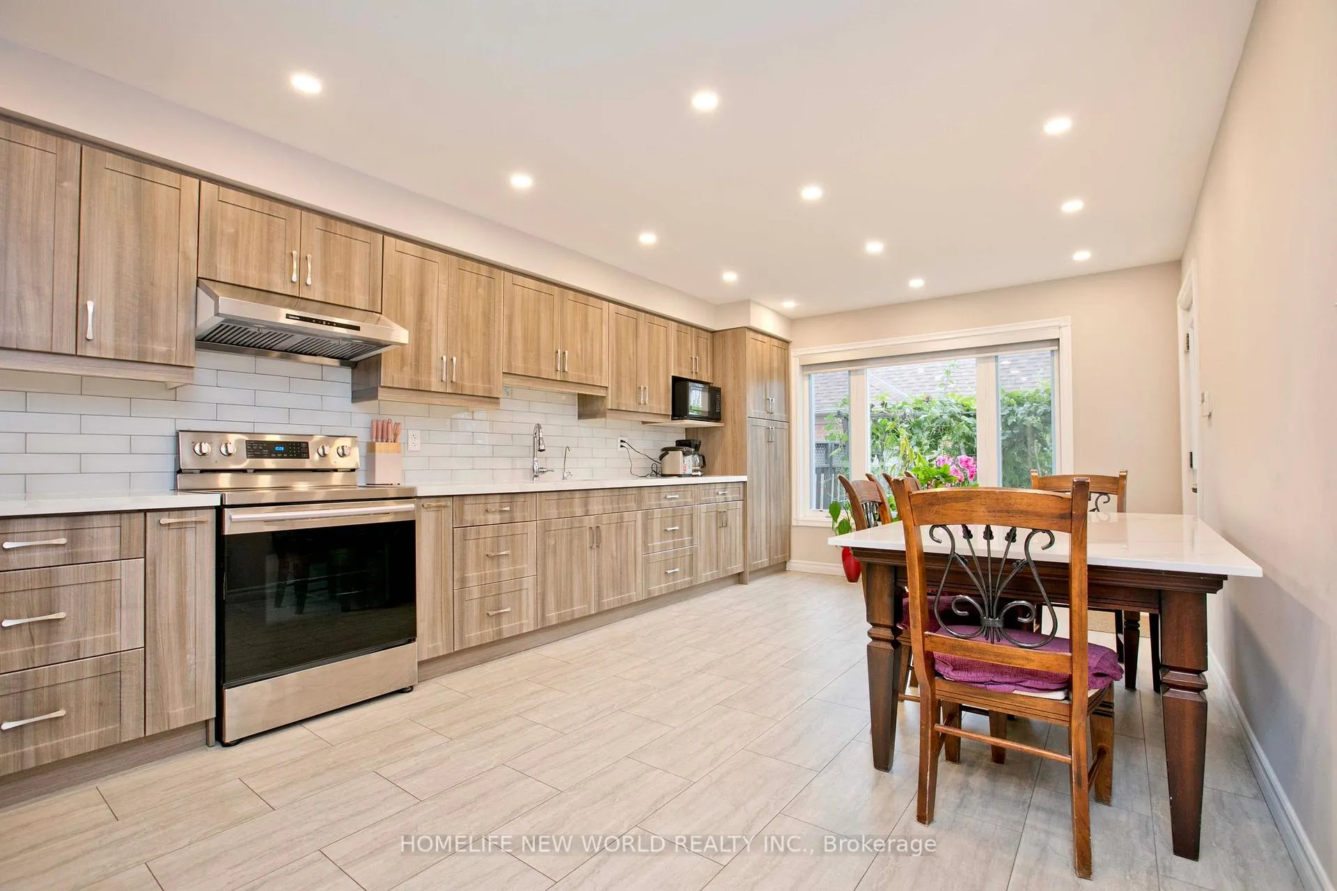 Photo 7 of 293 Mingay Avenue, Markham, Wismer — HOMEH