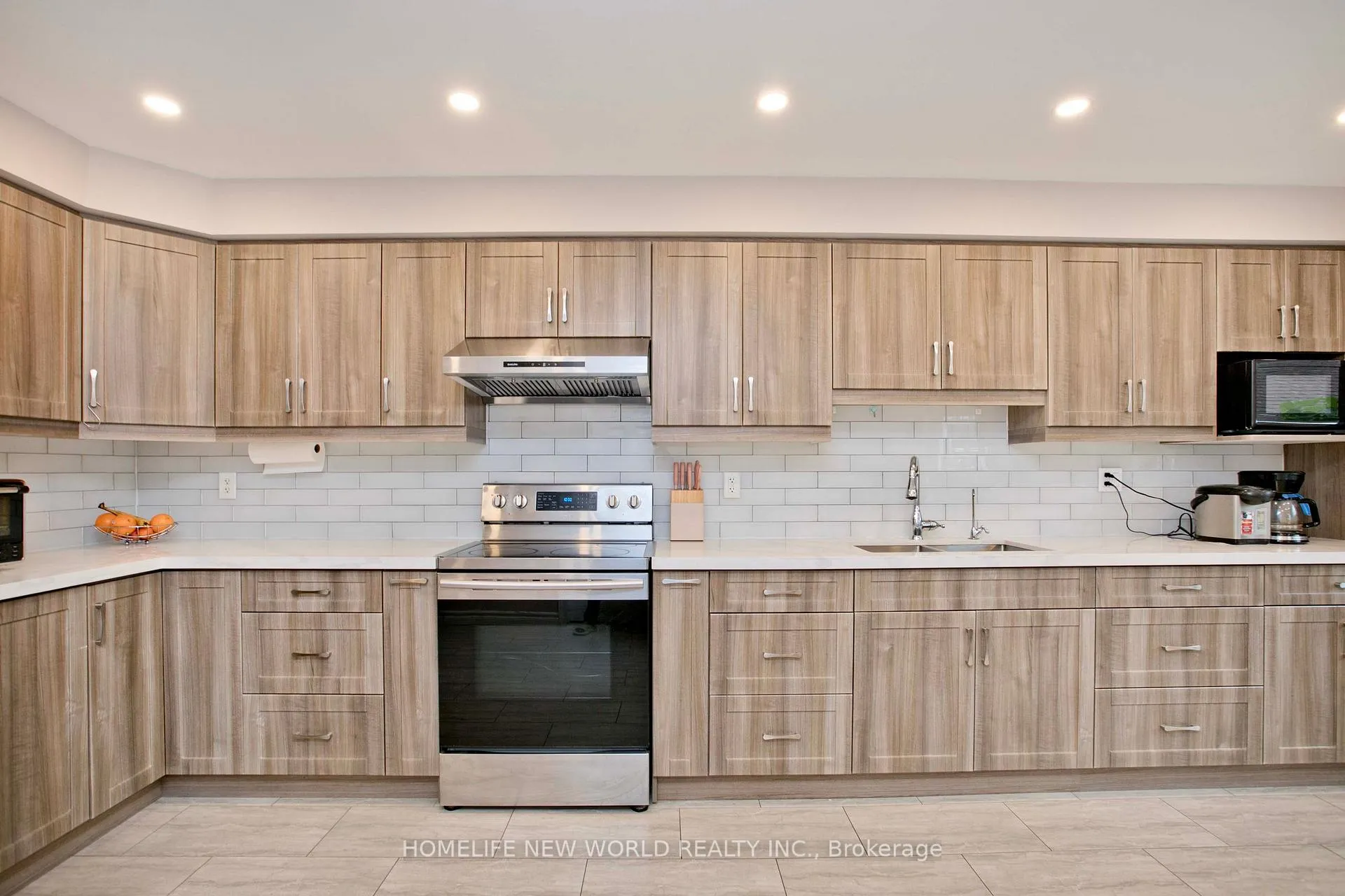 Photo 8 of 293 Mingay Avenue, Markham, Wismer — HOMEH