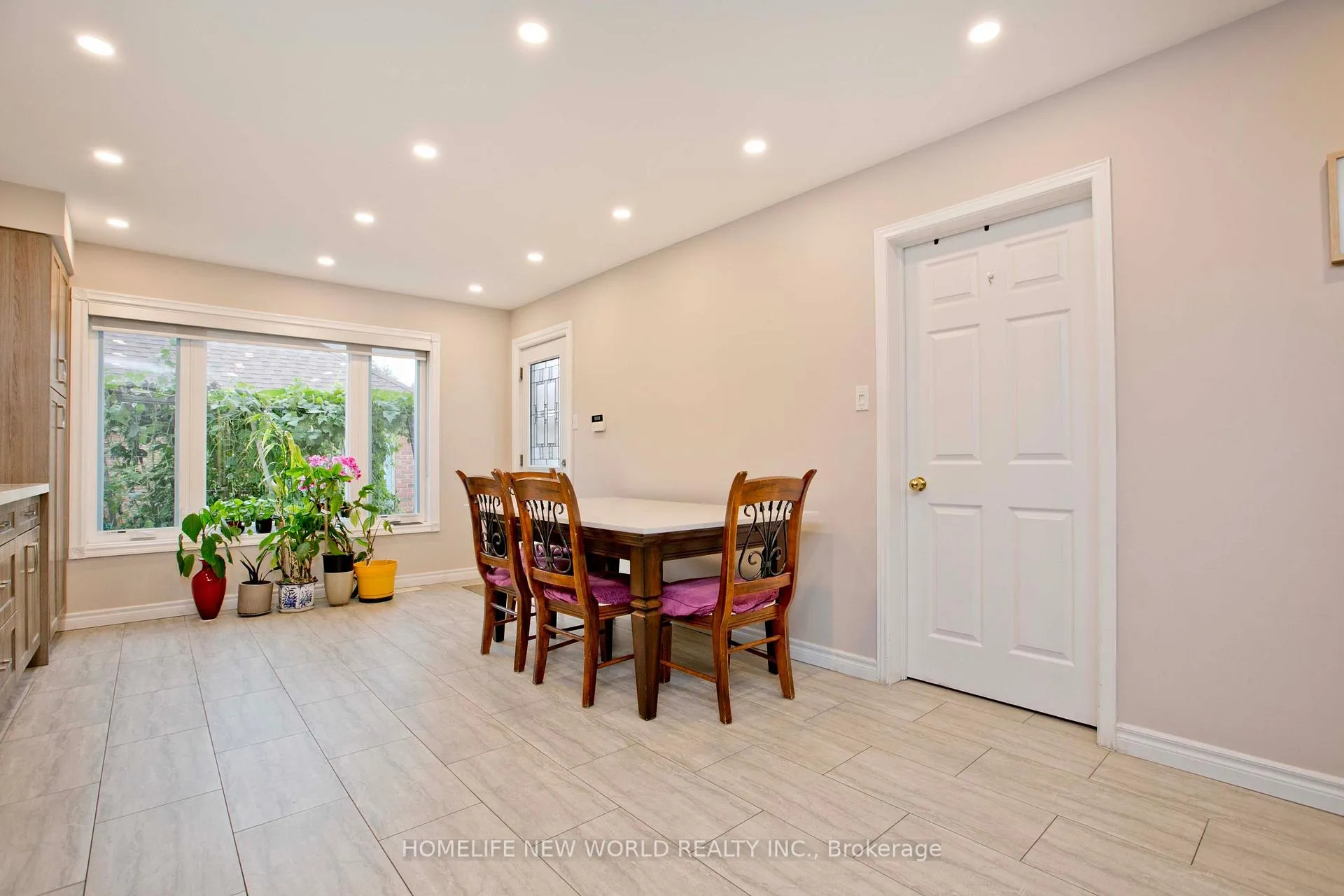 Photo 9 of 293 Mingay Avenue, Markham, Wismer — HOMEH