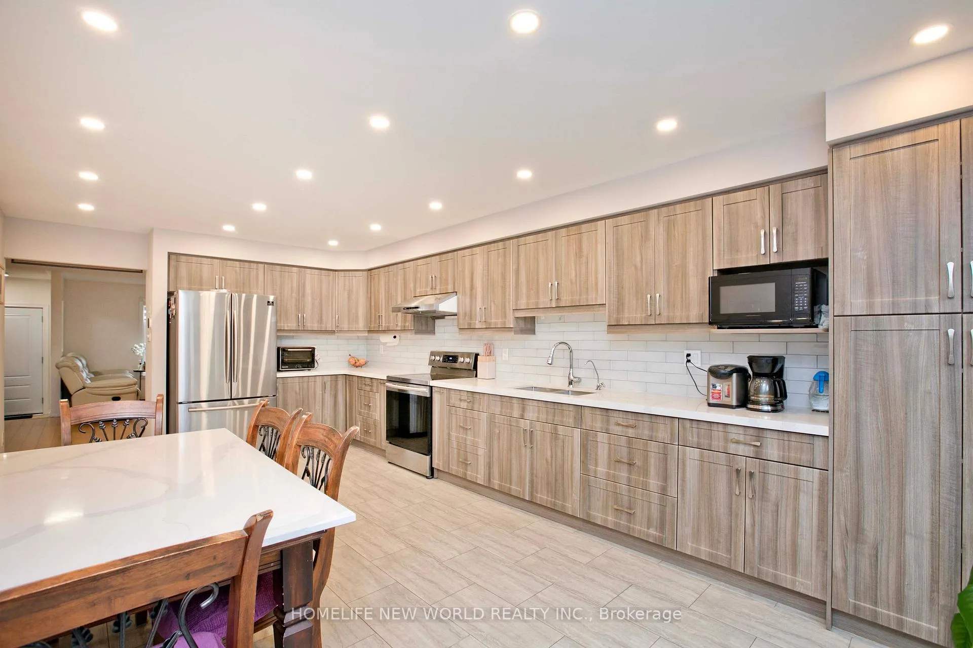 Photo 11 of 293 Mingay Avenue, Markham, Wismer — HOMEH
