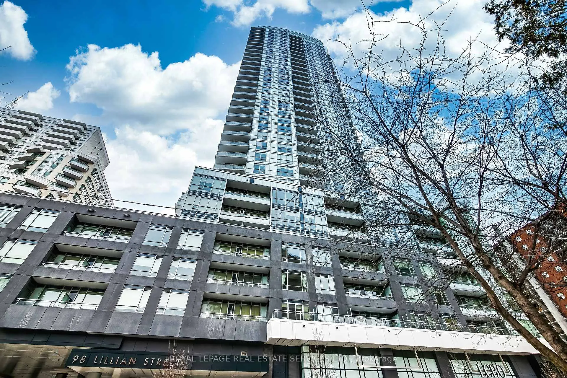 Photo 1 of Unit 208, 98 Lillian Street, Toronto, Mount Pleasant West — HOMEH