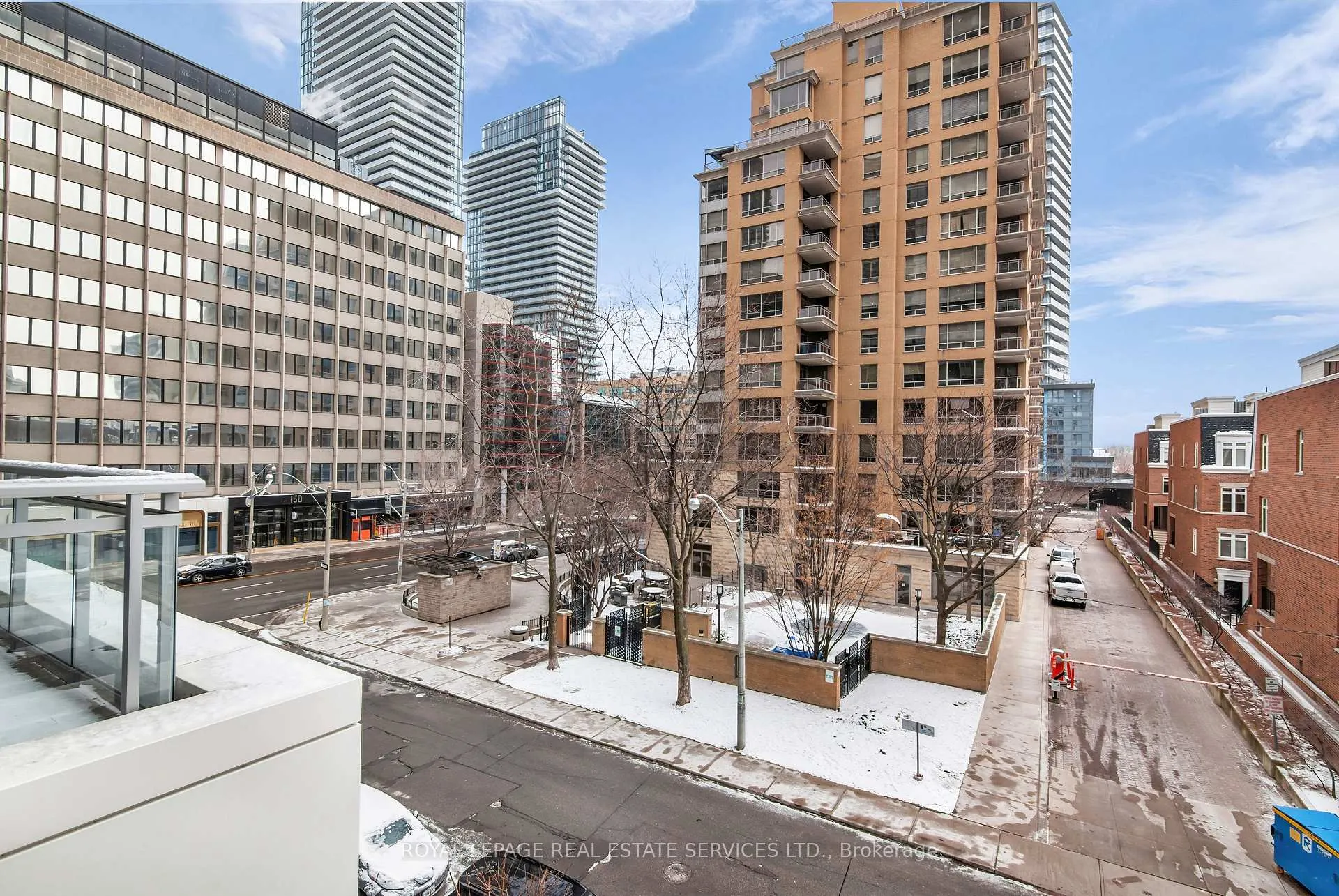 Photo 12 of Unit 208, 98 Lillian Street, Toronto, Mount Pleasant West — HOMEH