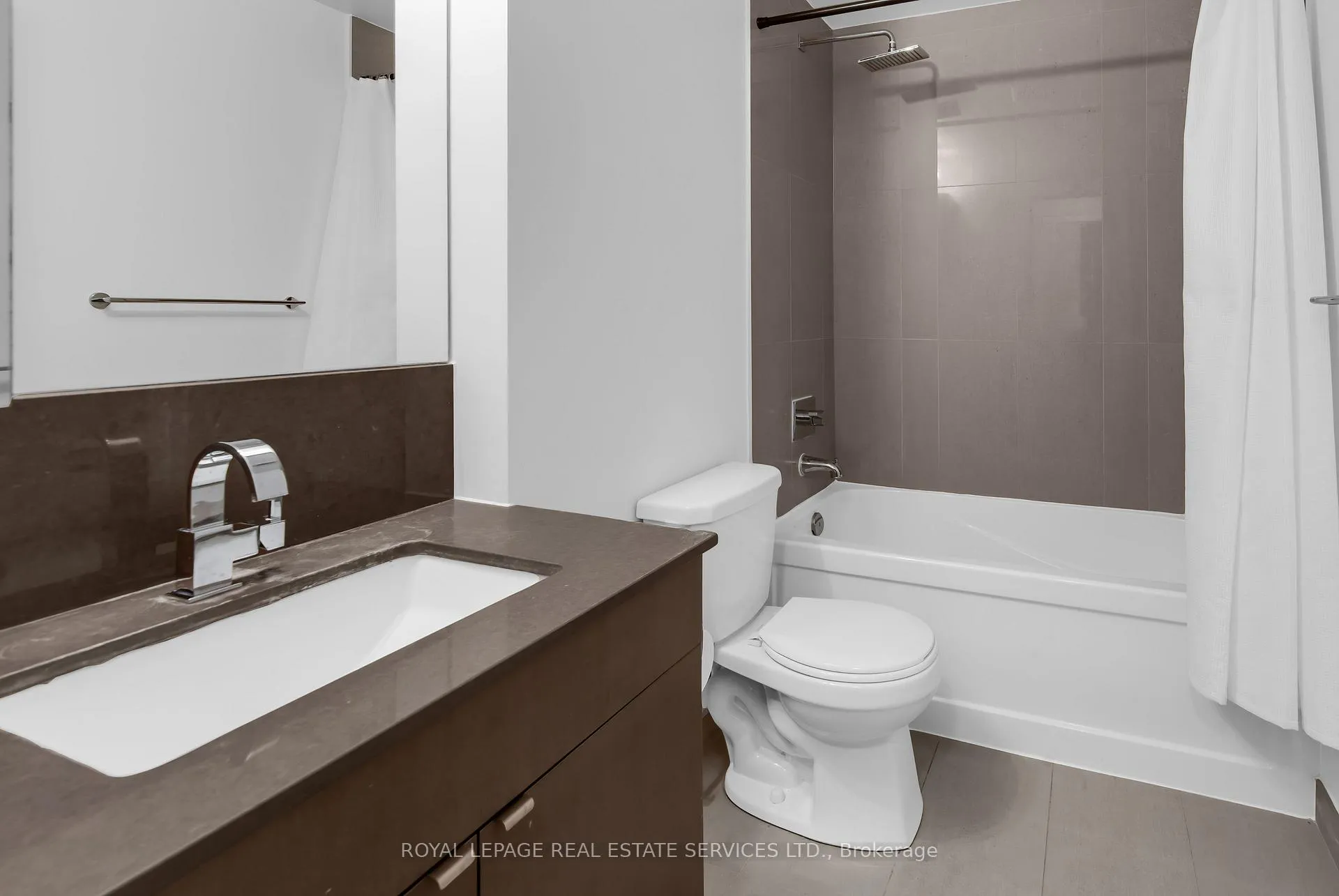 Photo 20 of Unit 208, 98 Lillian Street, Toronto, Mount Pleasant West — HOMEH
