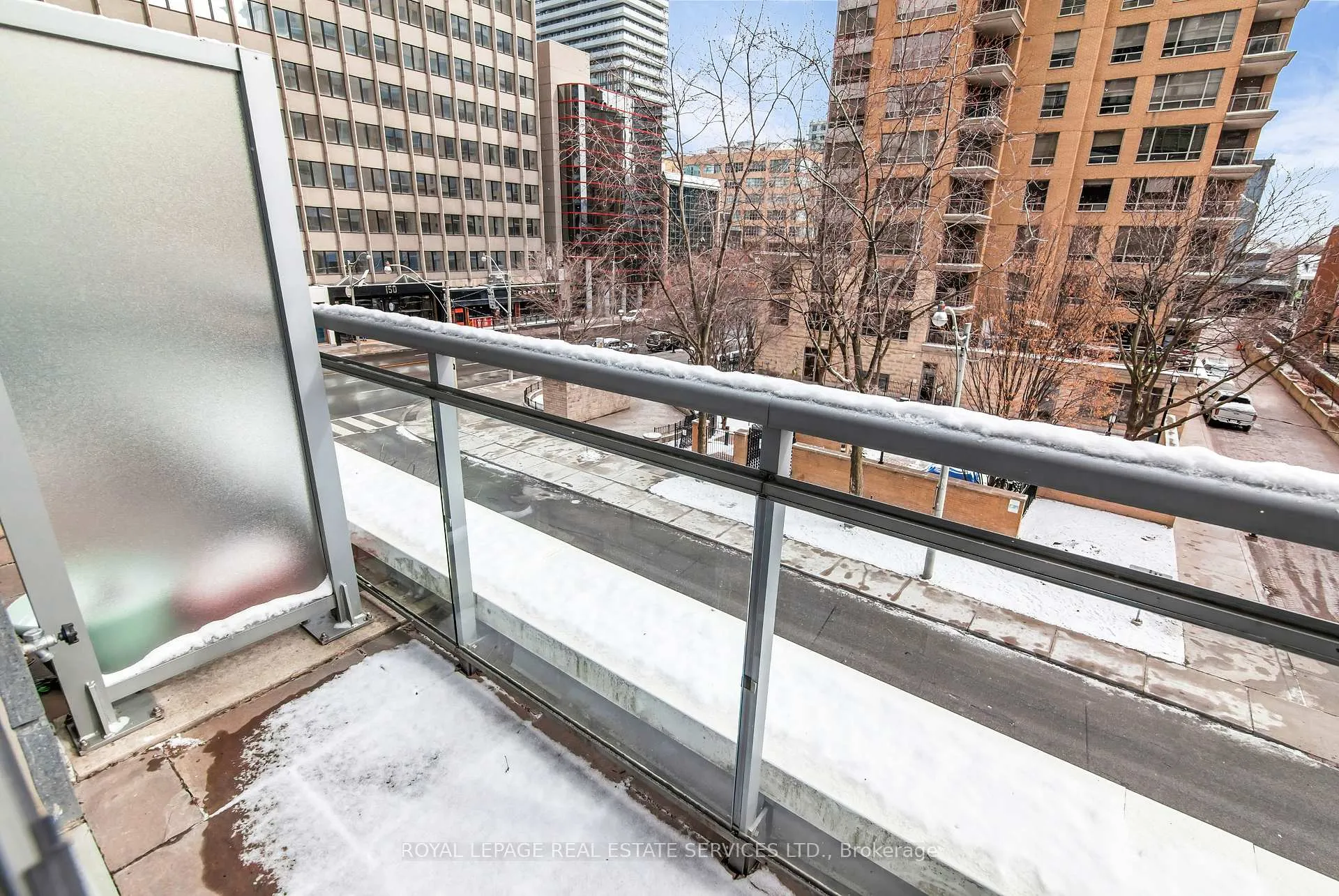 Photo 30 of Unit 208, 98 Lillian Street, Toronto, Mount Pleasant West — HOMEH