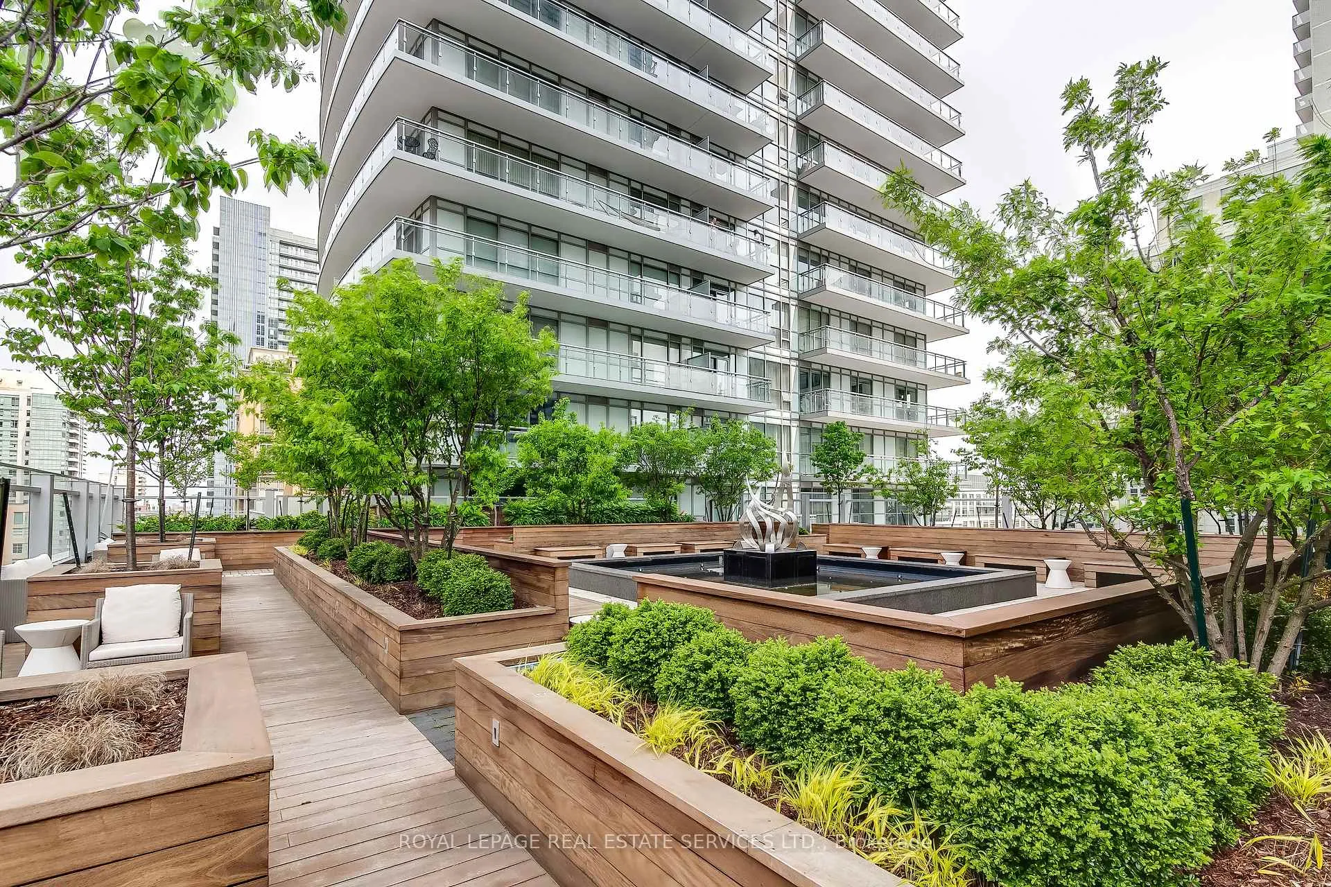 Photo 36 of Unit 208, 98 Lillian Street, Toronto, Mount Pleasant West — HOMEH