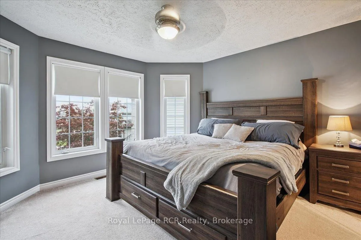 Photo 20 of 741 25th A Street E, Owen Sound — HOMEH