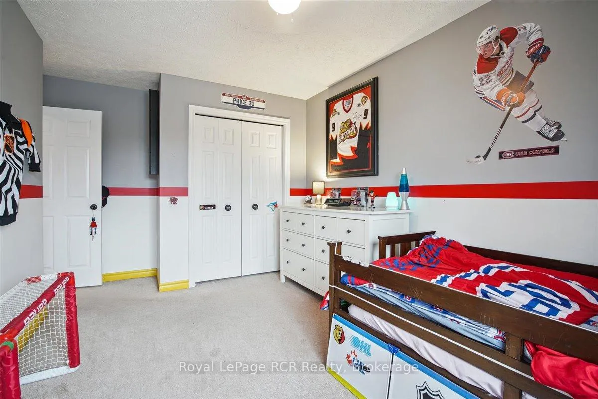 Photo 25 of 741 25th A Street E, Owen Sound — HOMEH