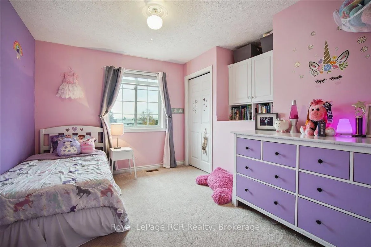 Photo 26 of 741 25th A Street E, Owen Sound — HOMEH