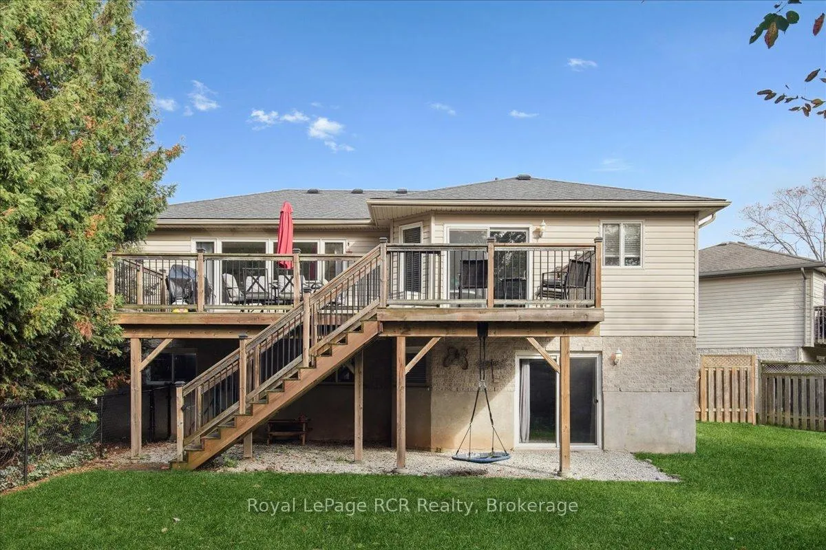 Photo 37 of 741 25th A Street E, Owen Sound — HOMEH