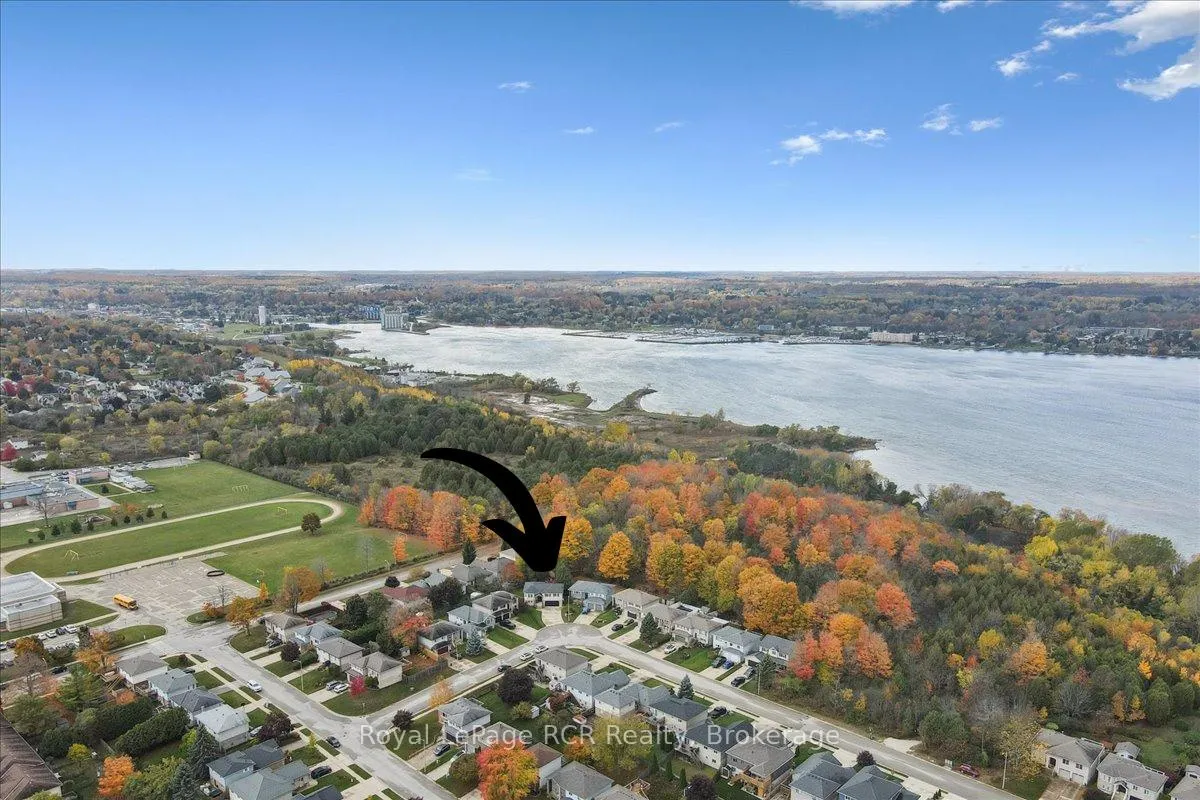 Photo 47 of 741 25th A Street E, Owen Sound — HOMEH