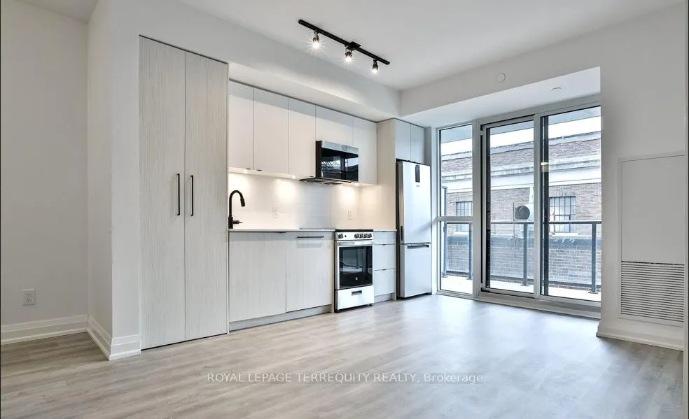 Photo 5 of Unit 319, 2369 Danforth Avenue, Toronto, East End-Danforth — HOMEH