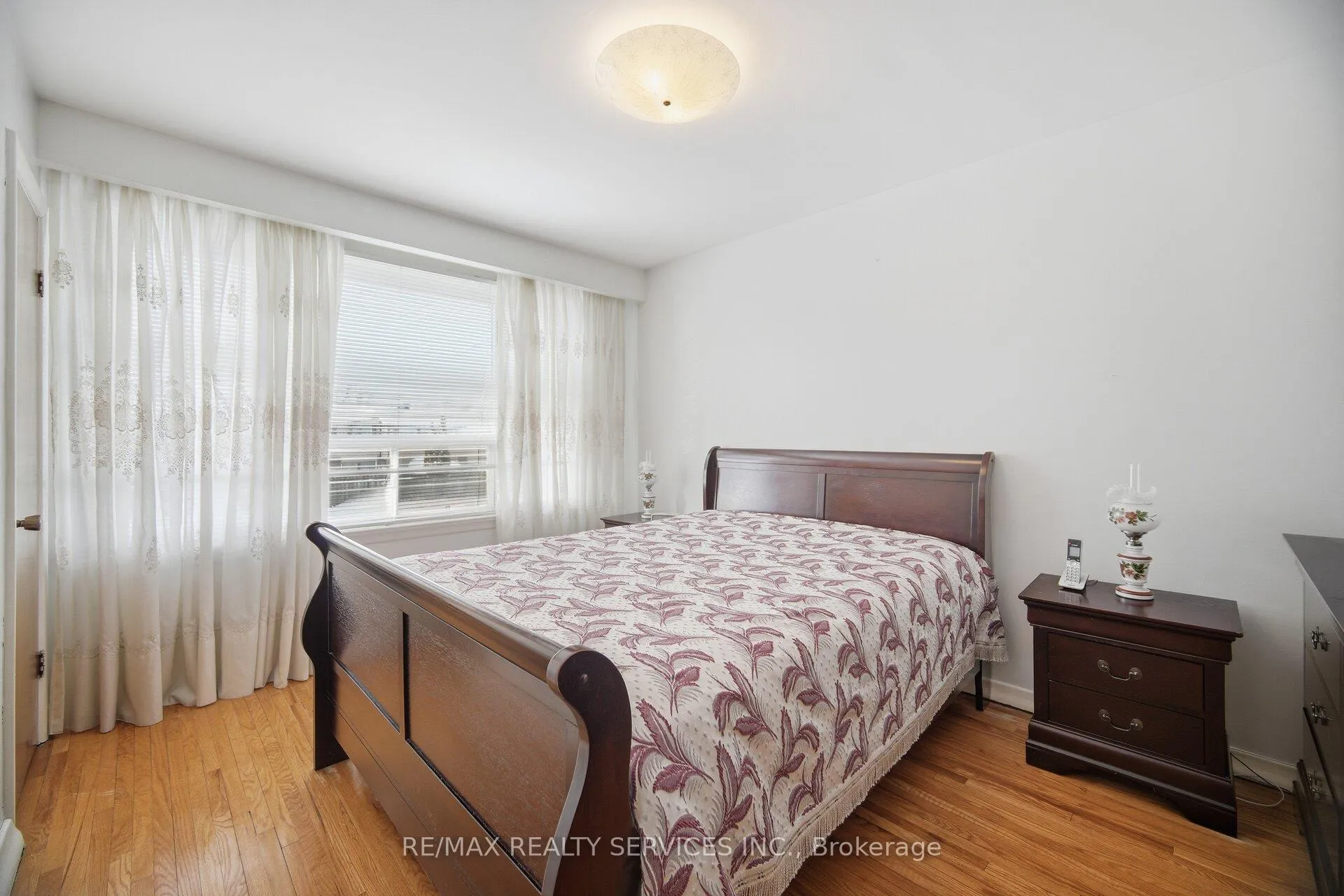 Photo 18 of 183 Vodden Street E, Brampton, Brampton North — HOMEH