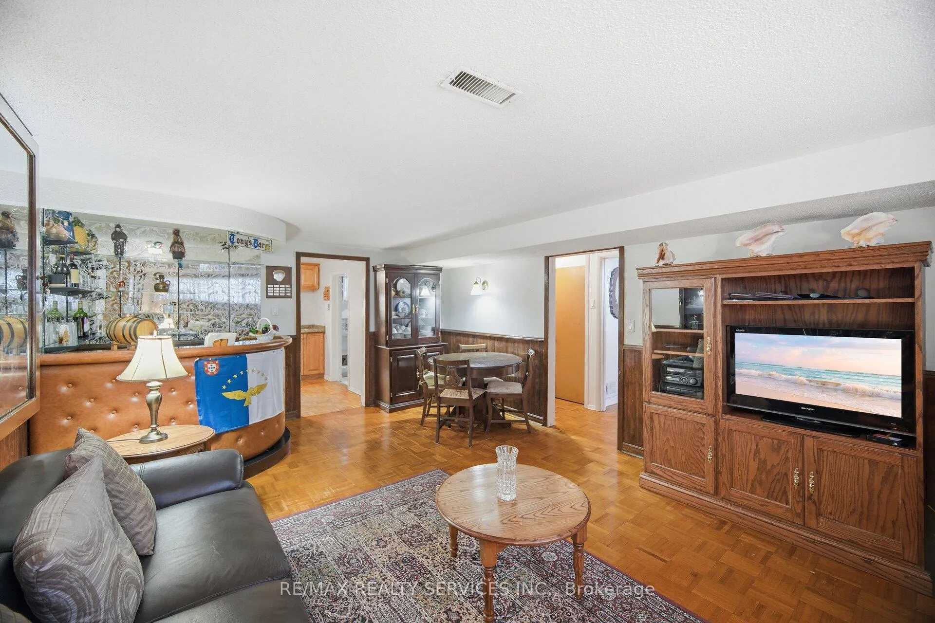 Photo 27 of 183 Vodden Street E, Brampton, Brampton North — HOMEH