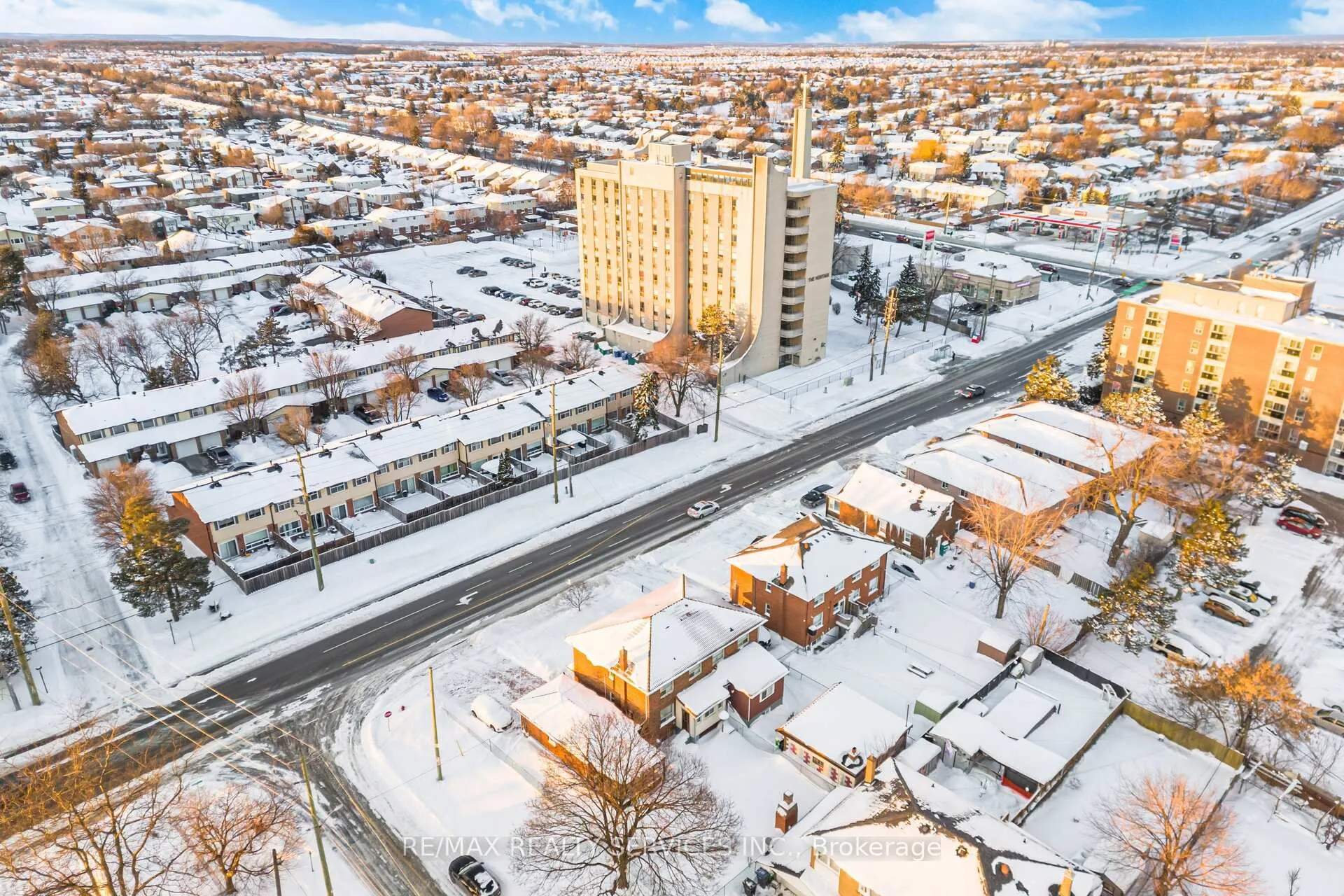 Photo 39 of 183 Vodden Street E, Brampton, Brampton North — HOMEH