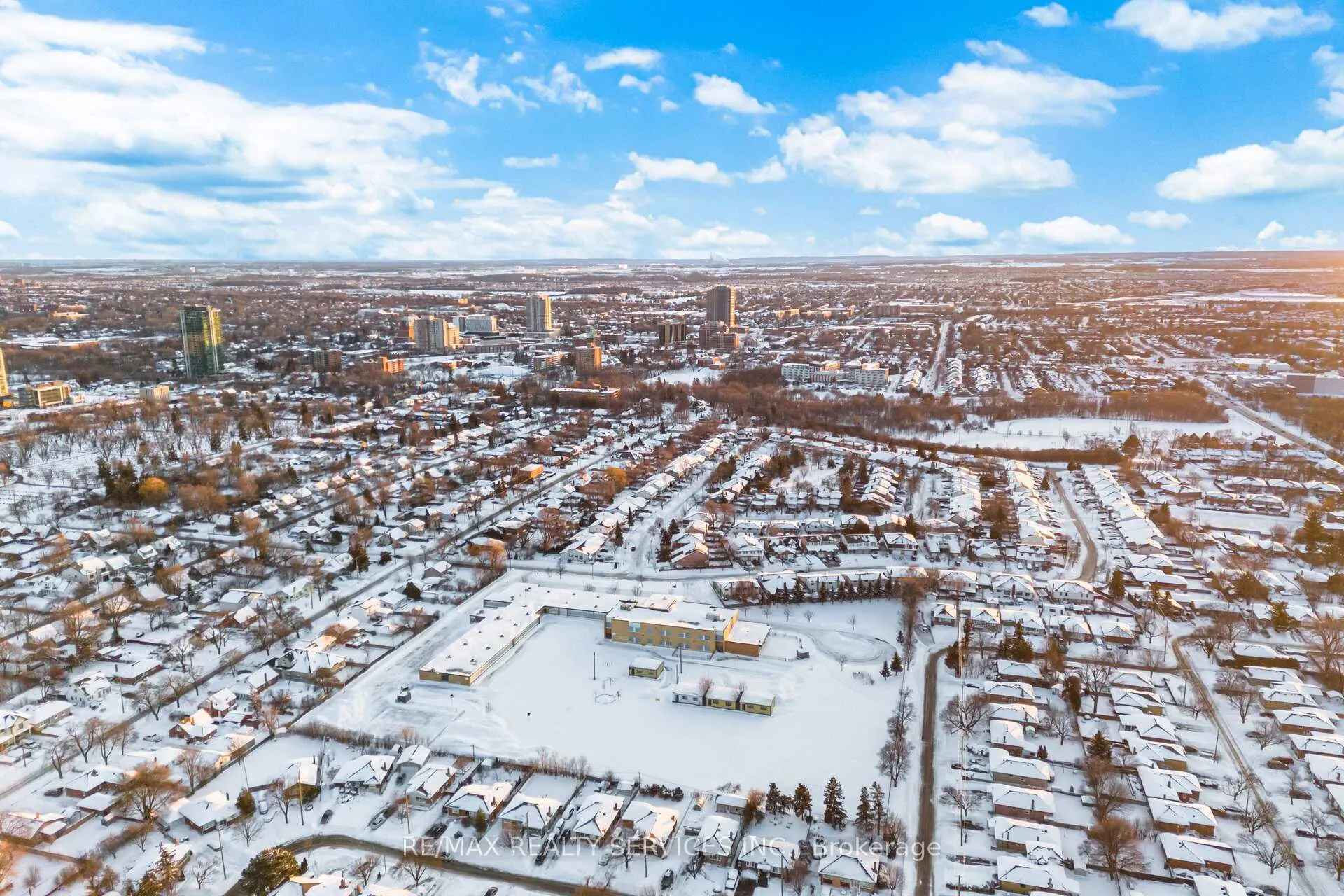Photo 50 of 183 Vodden Street E, Brampton, Brampton North — HOMEH
