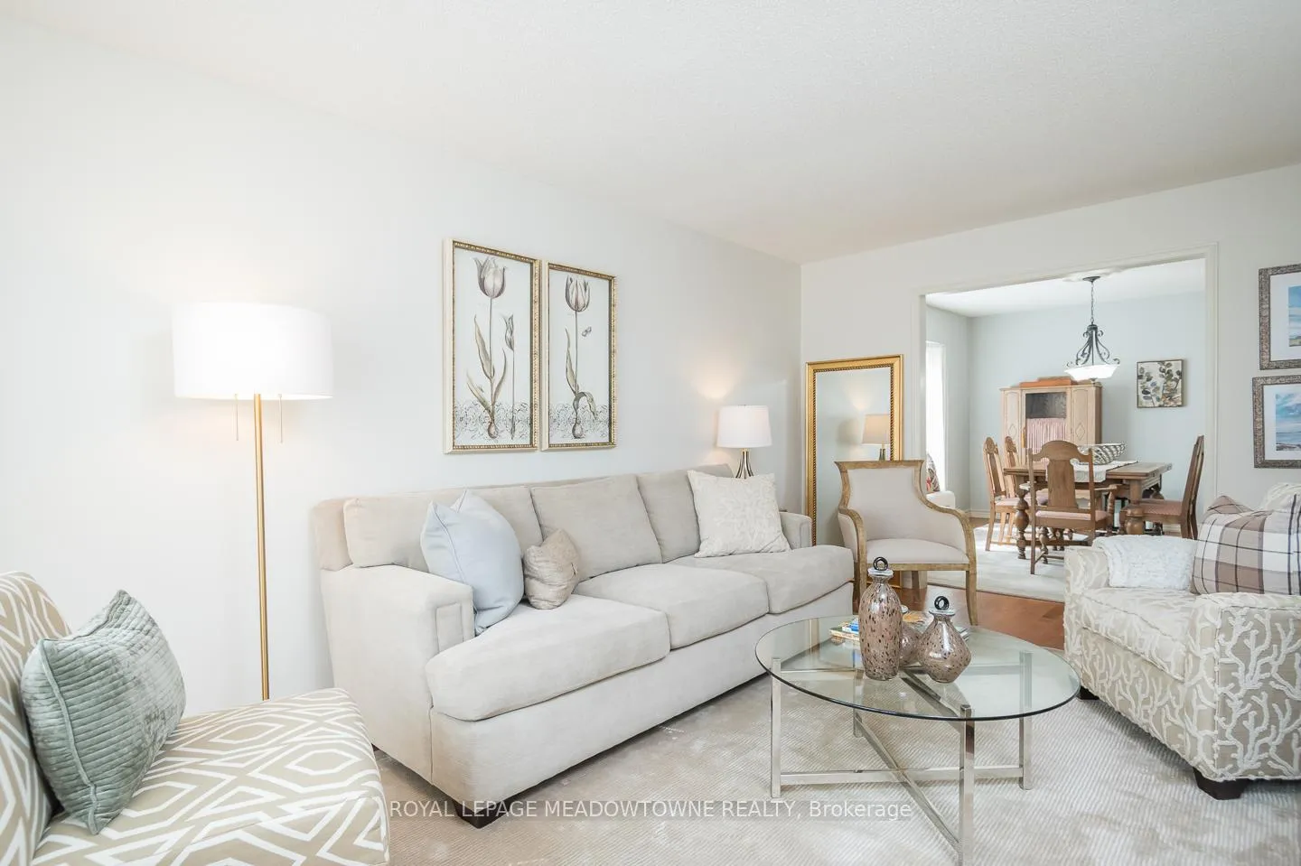 Photo 8 of 3215 Pinemeadow Drive, Burlington, Headon — HOMEH