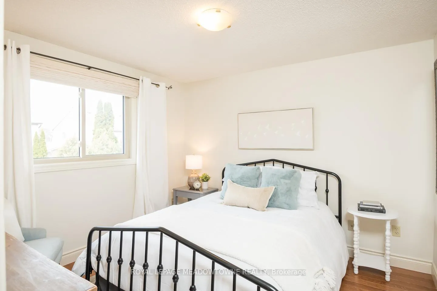Photo 22 of 3215 Pinemeadow Drive, Burlington, Headon — HOMEH