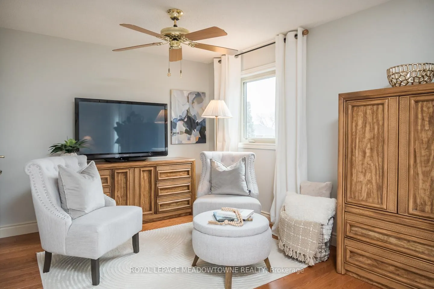 Photo 32 of 3215 Pinemeadow Drive, Burlington, Headon — HOMEH