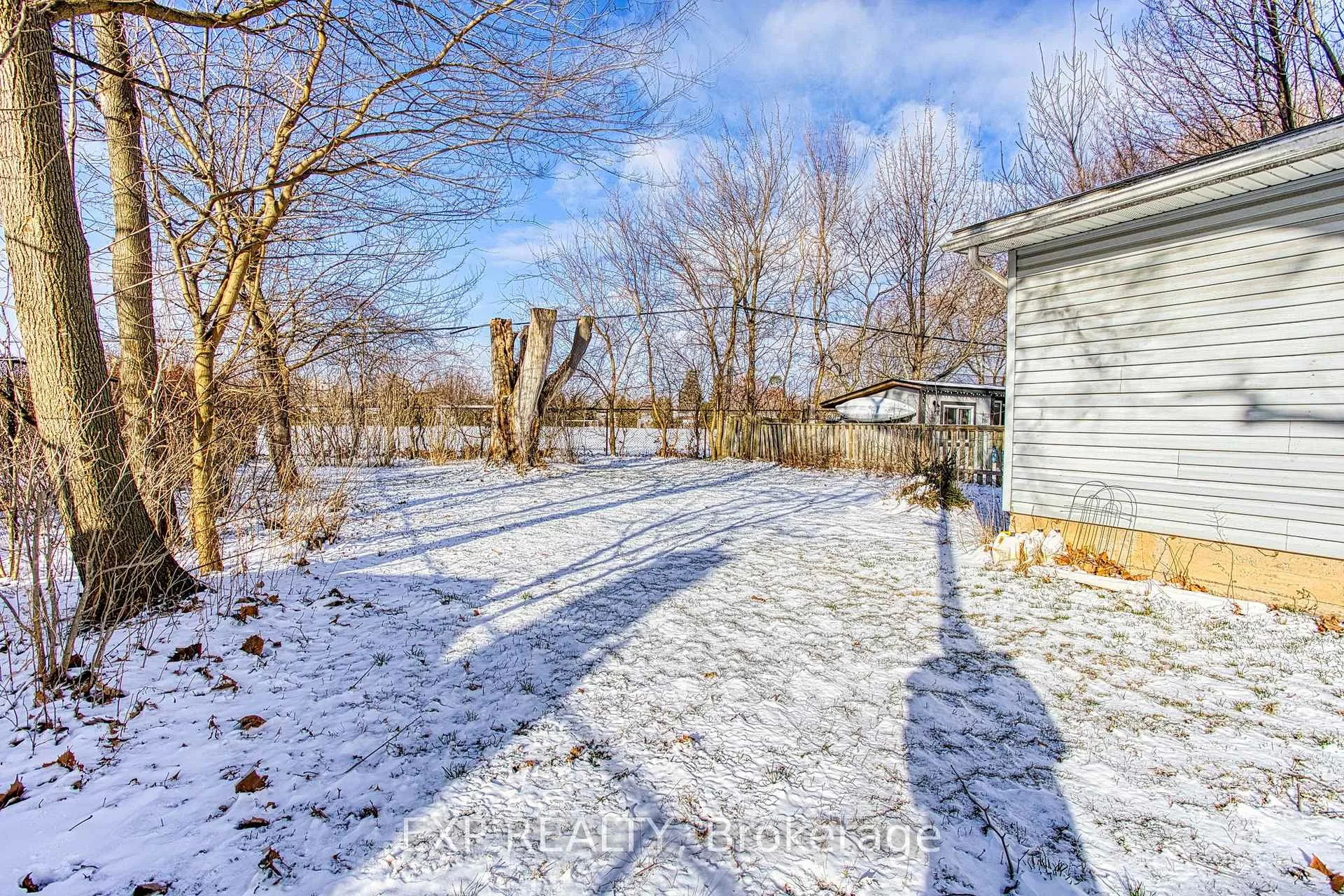 Photo 23 of 18 Bonavem Drive, St. Catharines, Fairview — HOMEH