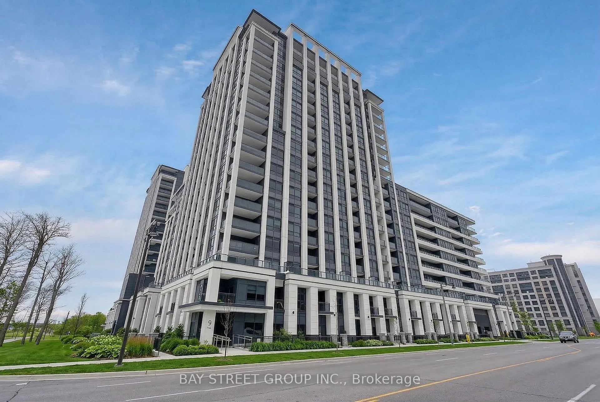 Photo 2 of Unit 919, 9 Clegg Road, Markham, Unionville — HOMEH