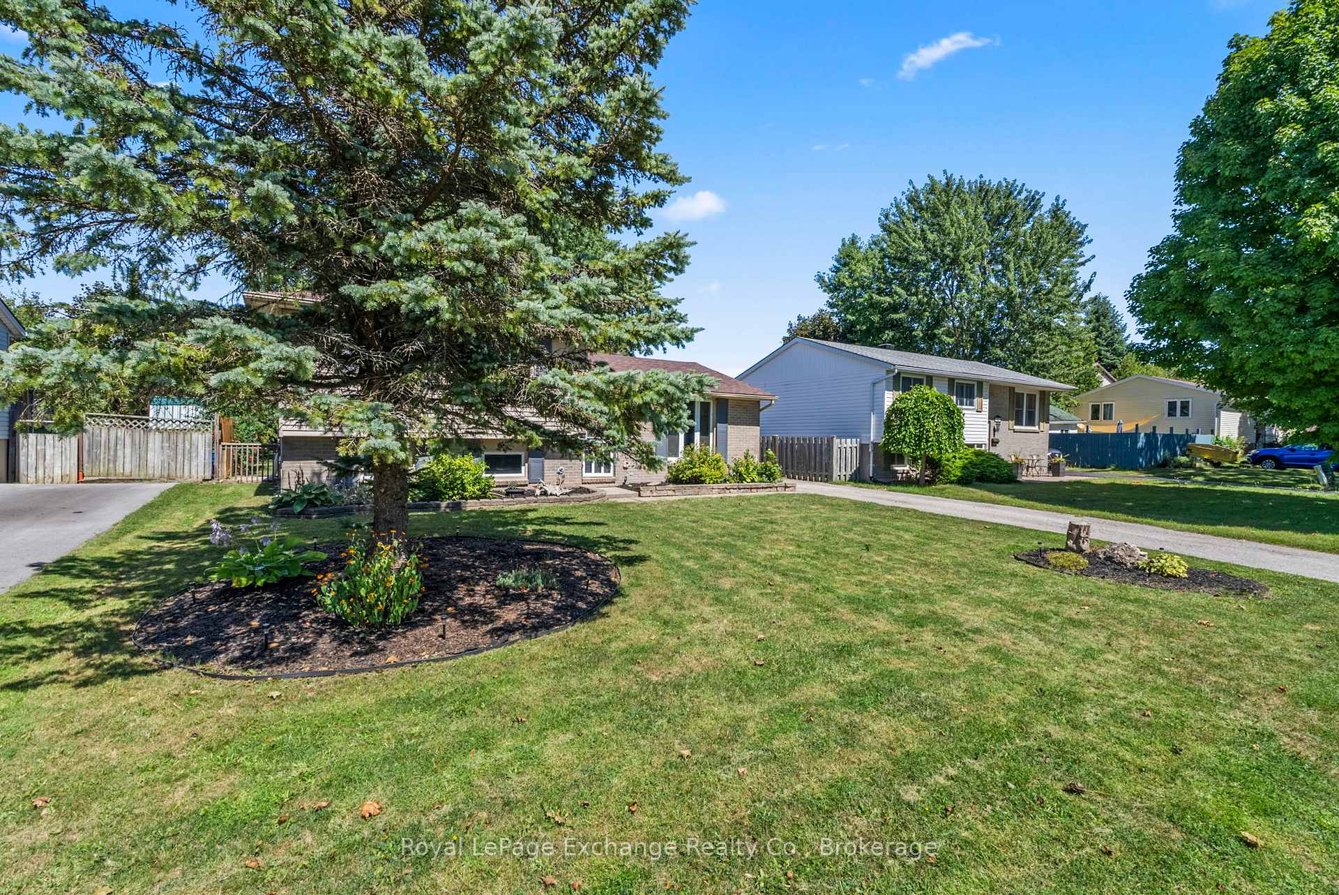 Photo 30 of 759 Palmateer Drive, Kincardine — HOMEH