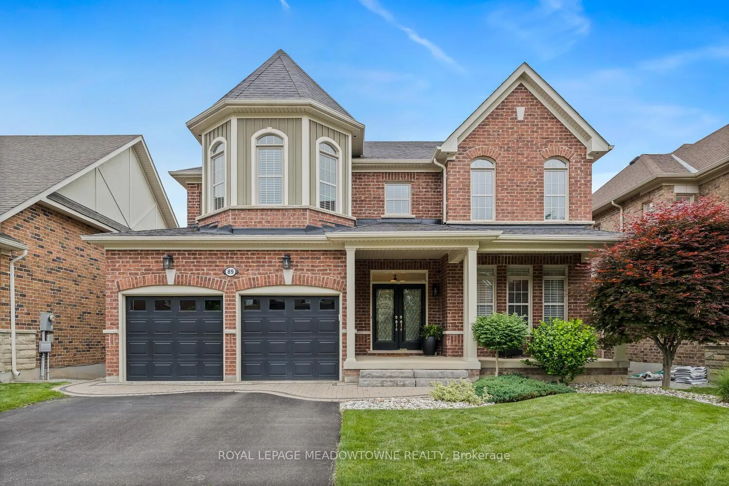 Photo 5 of 89 Foxtail Court, Halton Hills, Georgetown — HOMEH