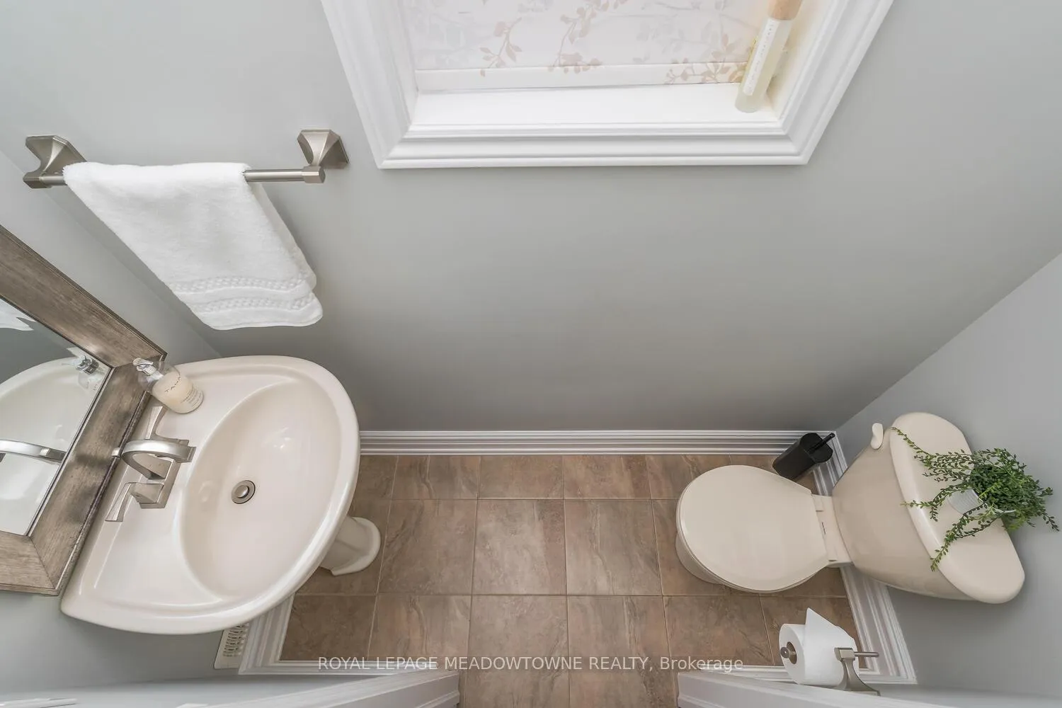 Photo 20 of 89 Foxtail Court, Halton Hills, Georgetown — HOMEH