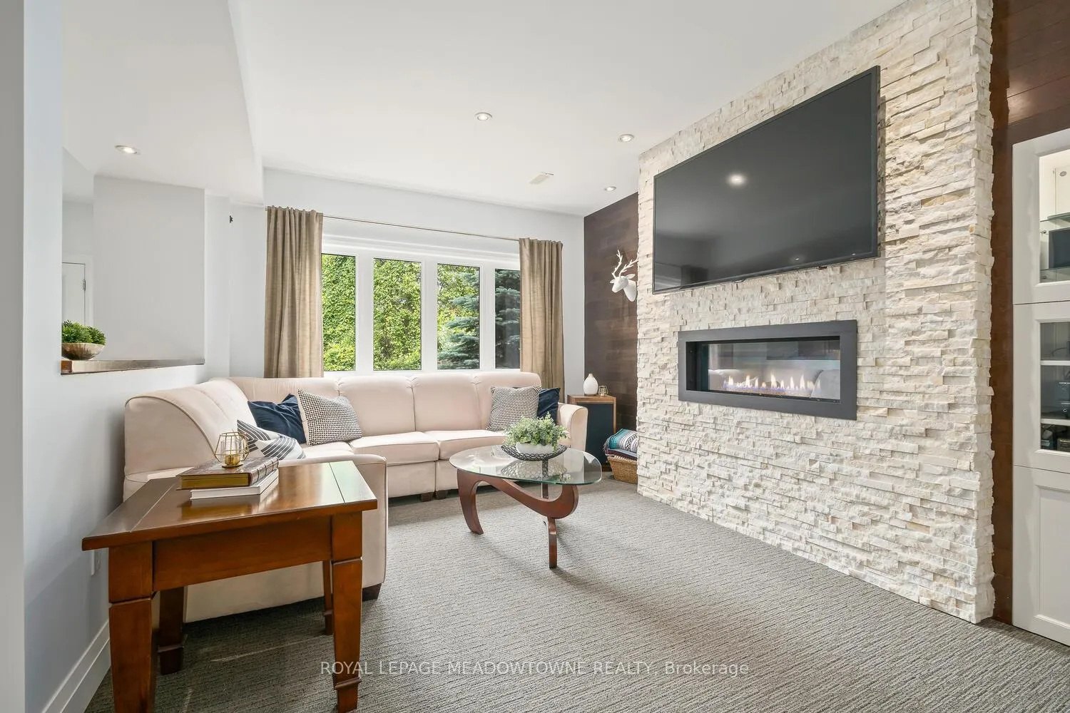 Photo 32 of 89 Foxtail Court, Halton Hills, Georgetown — HOMEH