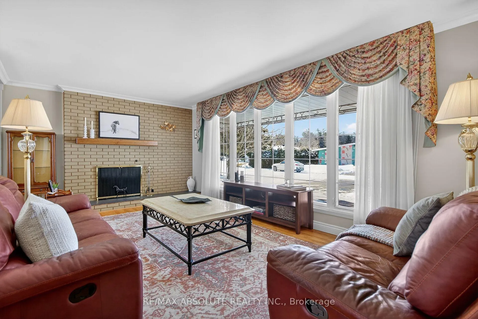 Photo 7 of 62 Foothills Drive, Ottawa, Lynwood Village — HOMEH