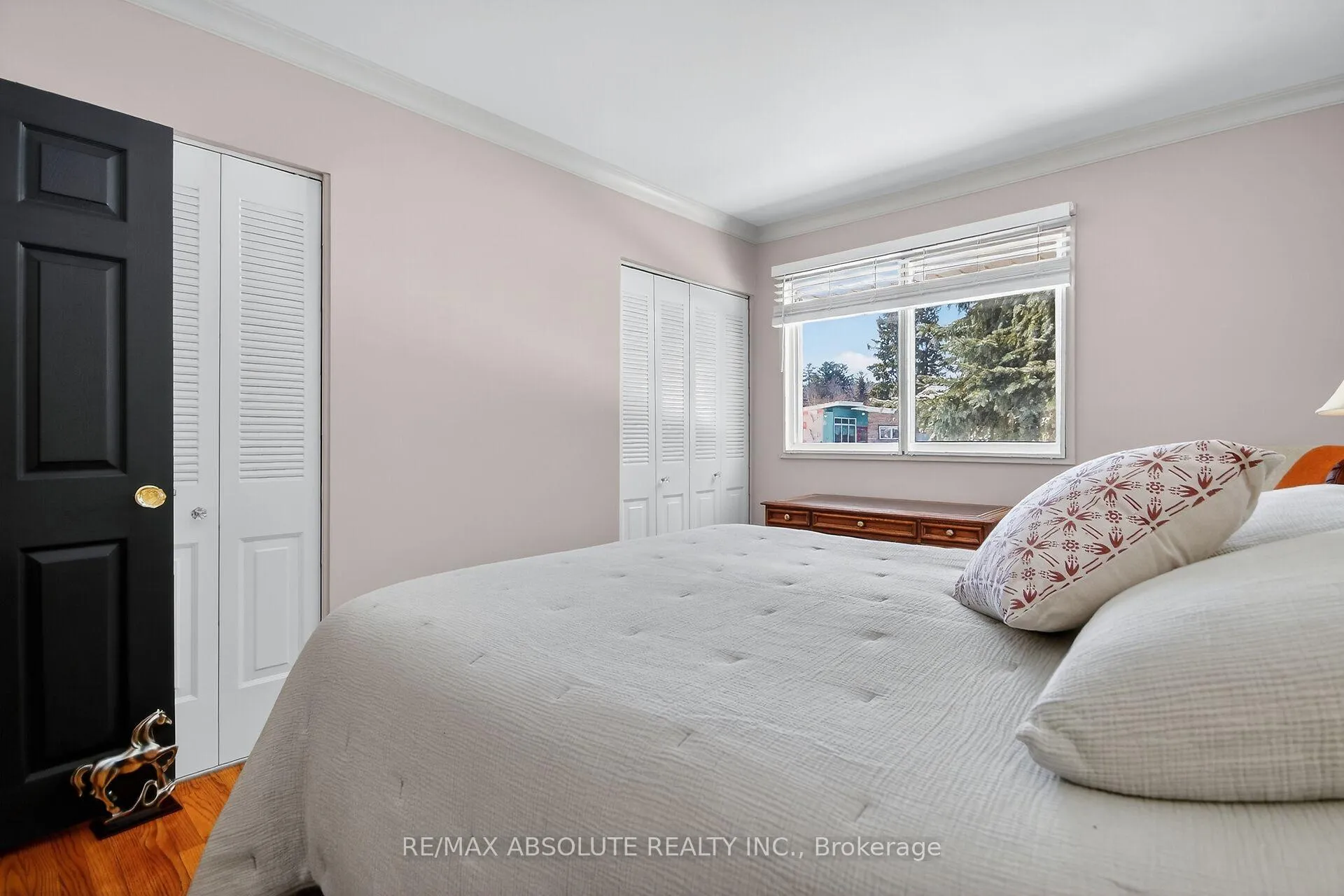 Photo 25 of 62 Foothills Drive, Ottawa, Lynwood Village — HOMEH