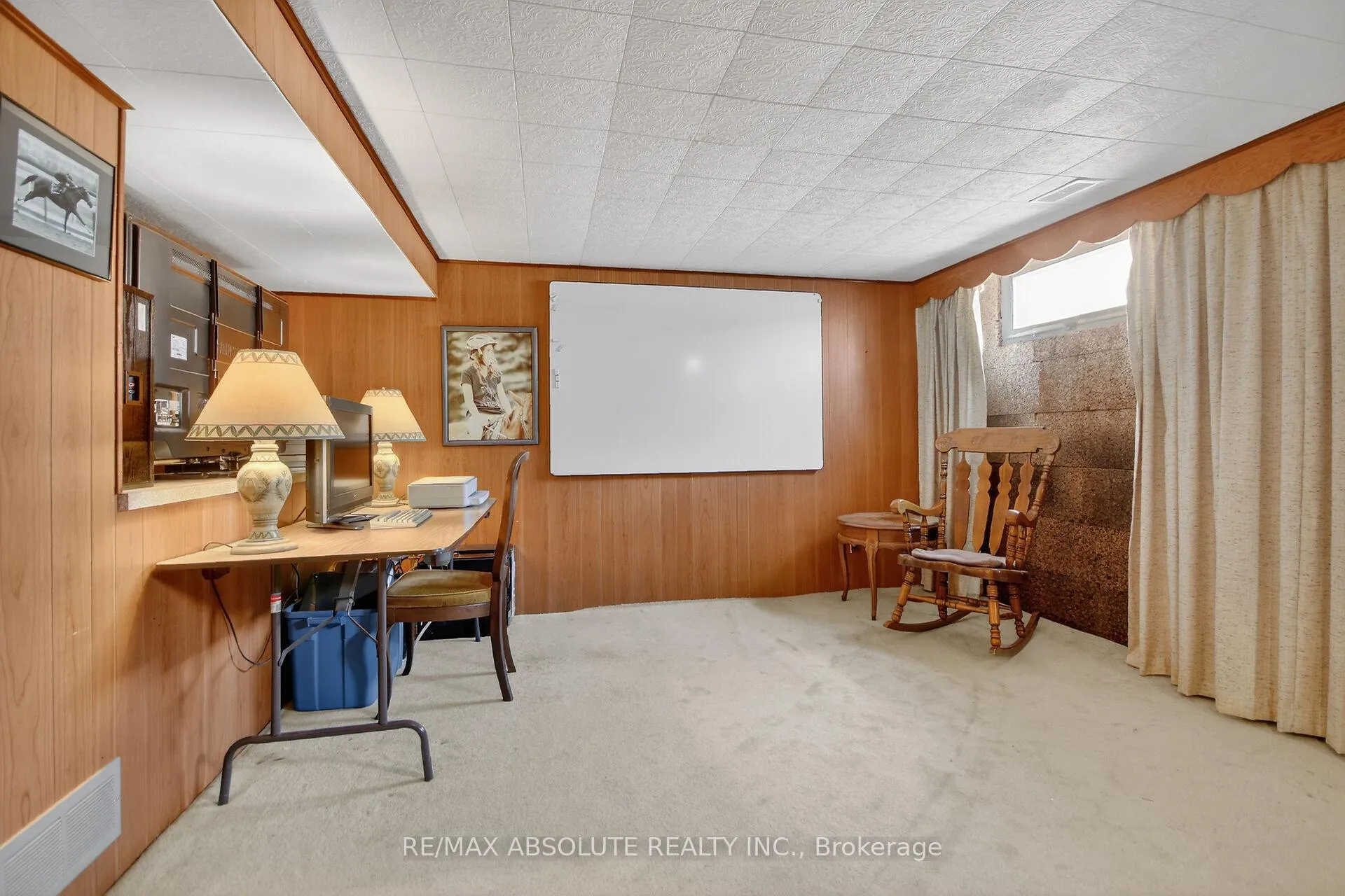 Photo 36 of 62 Foothills Drive, Ottawa, Lynwood Village — HOMEH