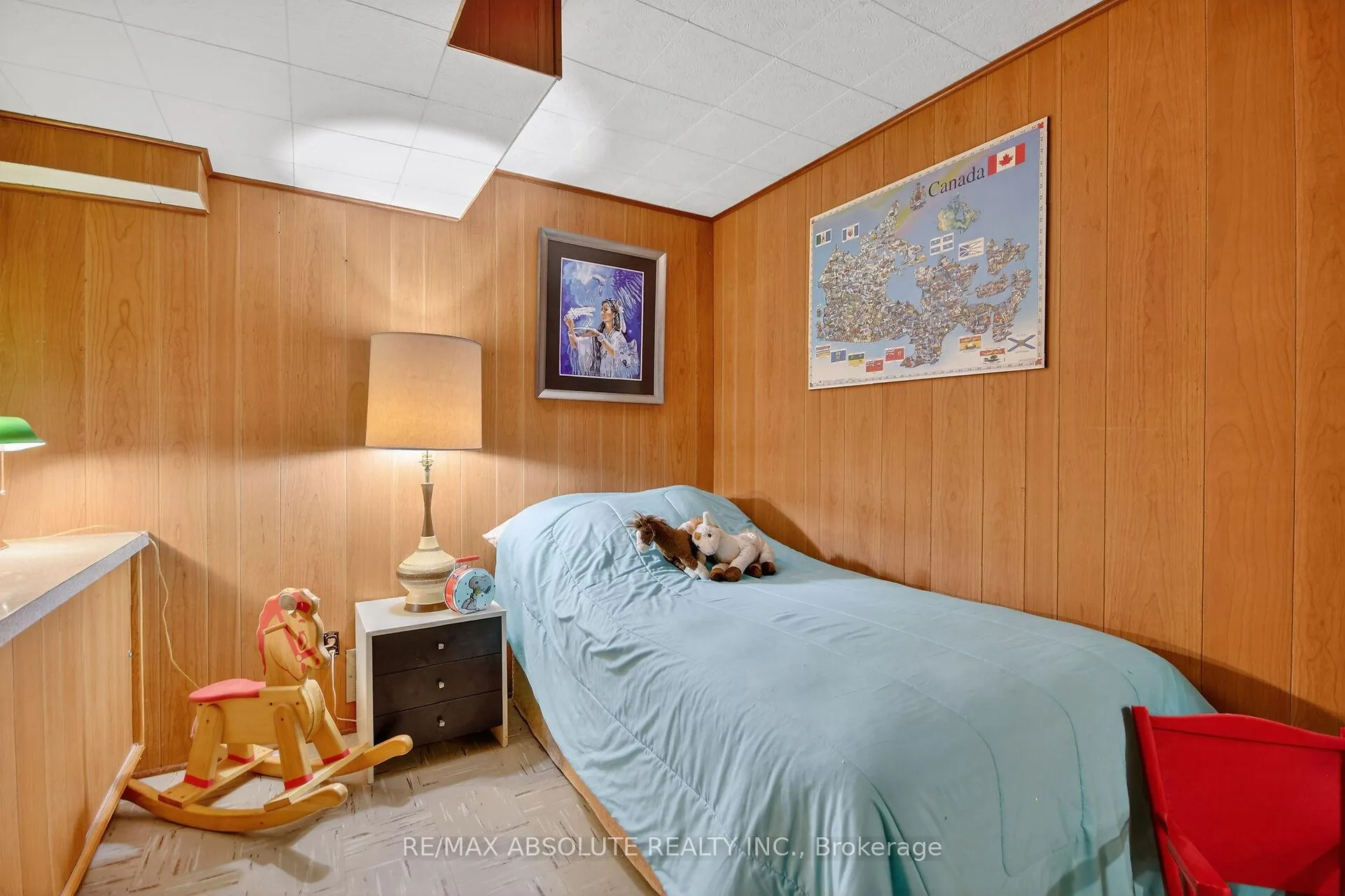 Photo 42 of 62 Foothills Drive, Ottawa, Lynwood Village — HOMEH