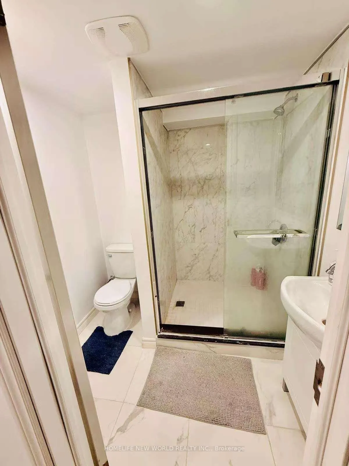 Photo 13 of 126 Mumbai Drive, Markham, Middlefield — HOMEH