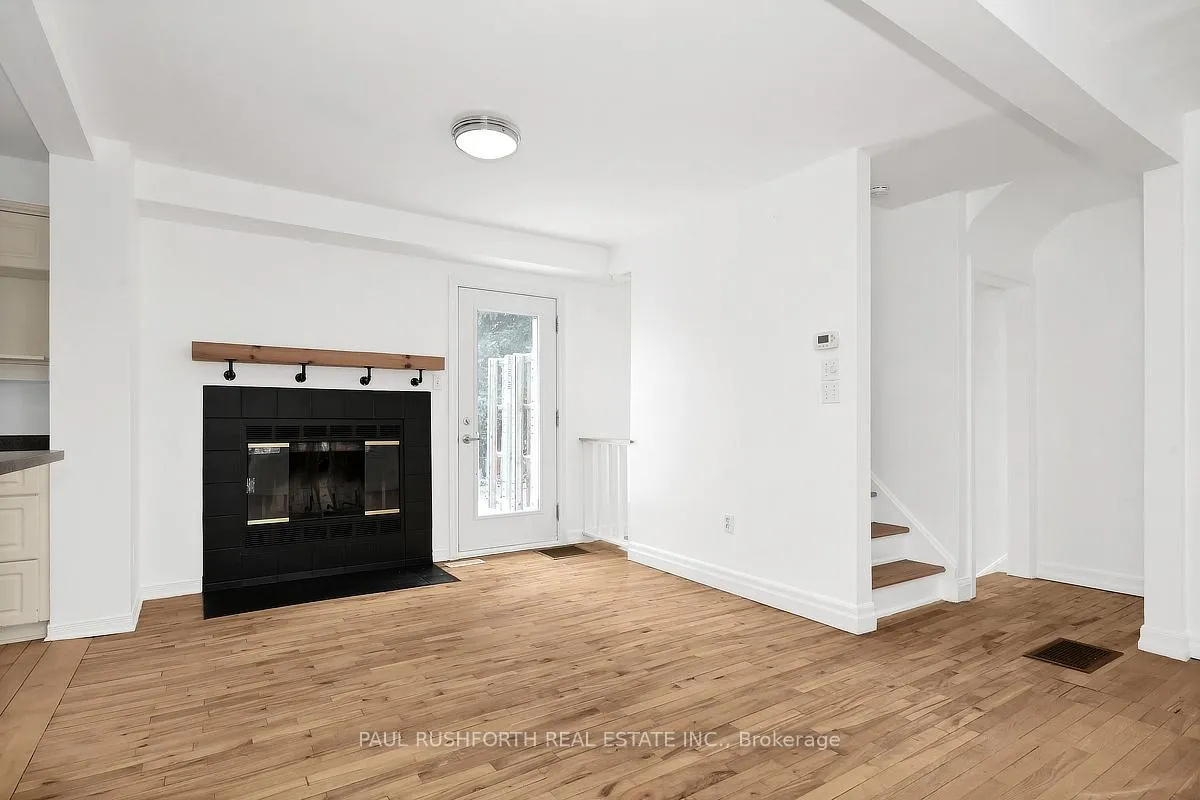 Photo 7 of Unit B, 56 Lotta Avenue, Ottawa, Meadowlands/St. Claire Gardens — HOMEH