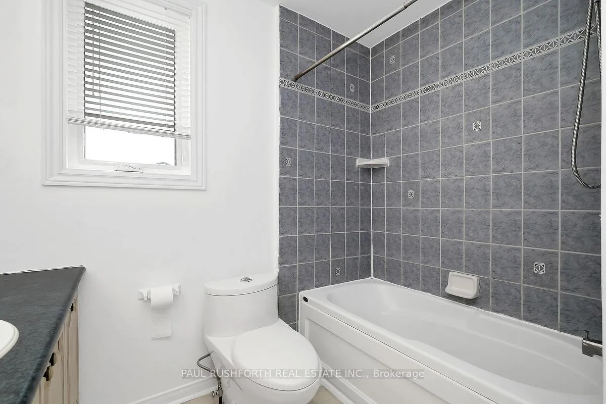 Photo 20 of Unit B, 56 Lotta Avenue, Ottawa, Meadowlands/St. Claire Gardens — HOMEH