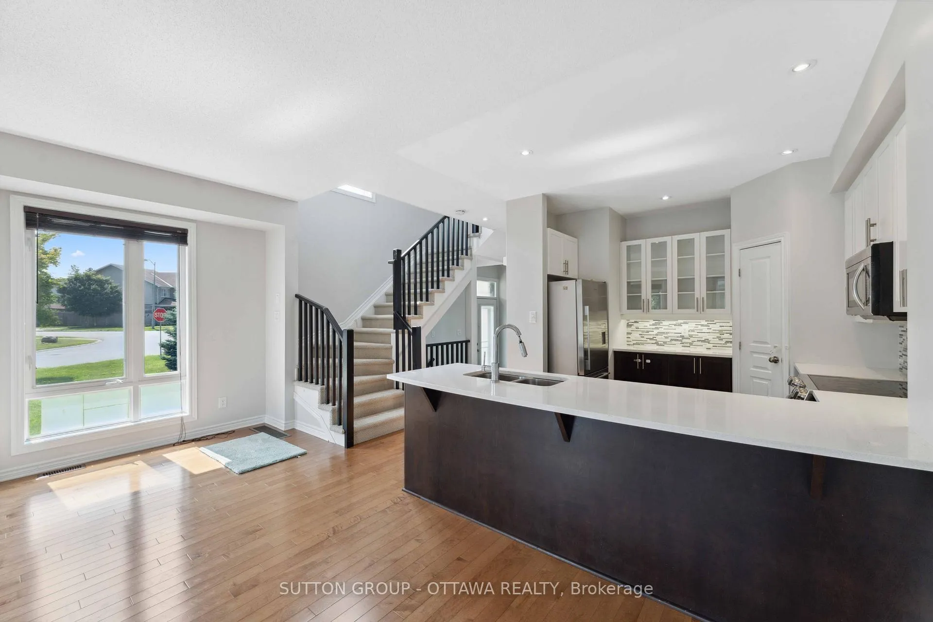 Photo 6 of 248 Keyrock Drive, Ottawa, Kanata - Kanata Lakes/Heritage Hills — HOMEH
