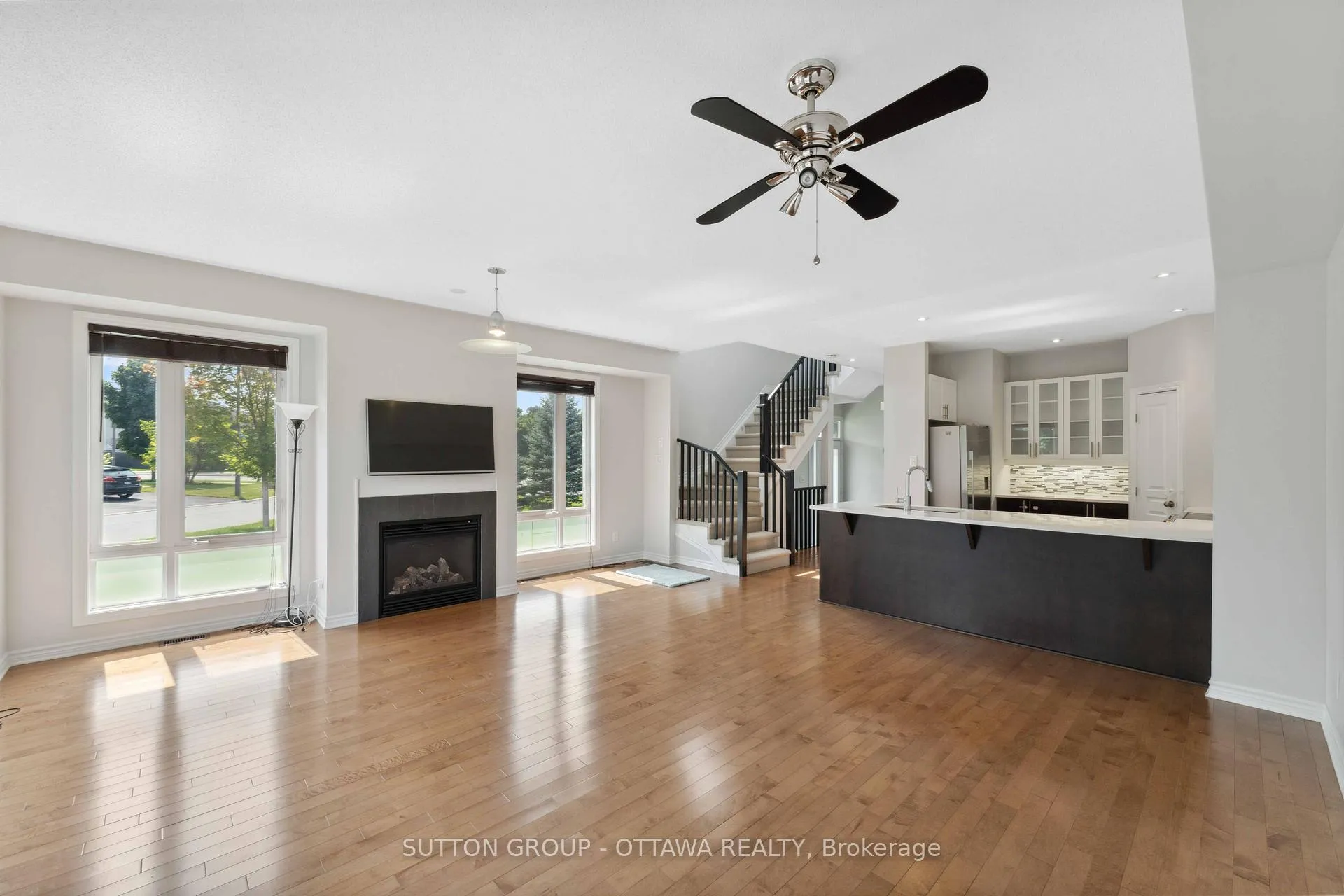 Photo 7 of 248 Keyrock Drive, Ottawa, Kanata - Kanata Lakes/Heritage Hills — HOMEH